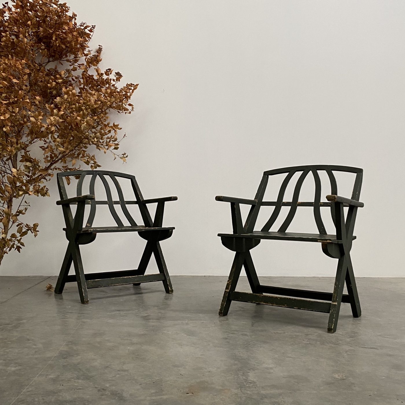 objet-vagabond-wooden-chairs0007