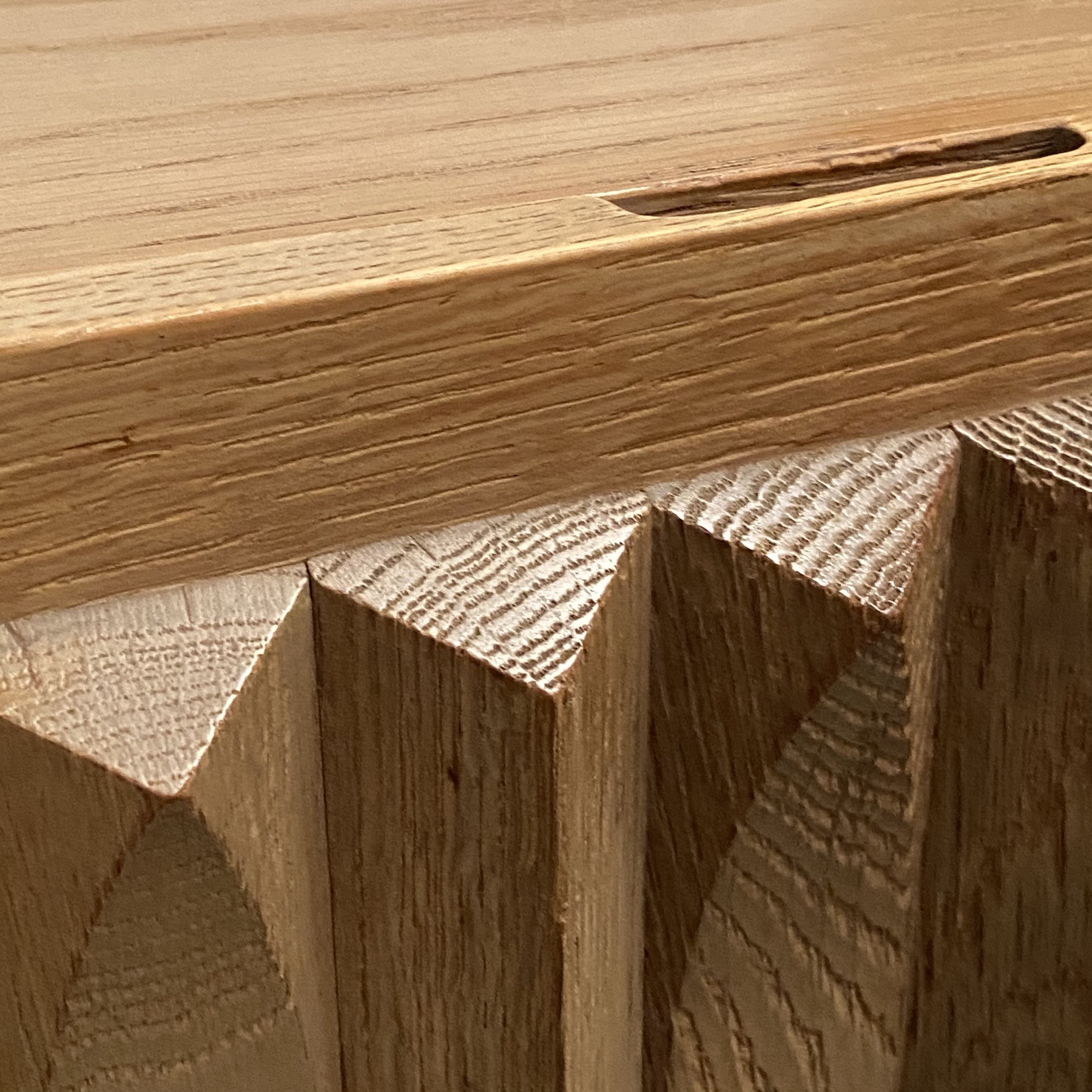 objet-vagabond-brutalist-cabinet0010