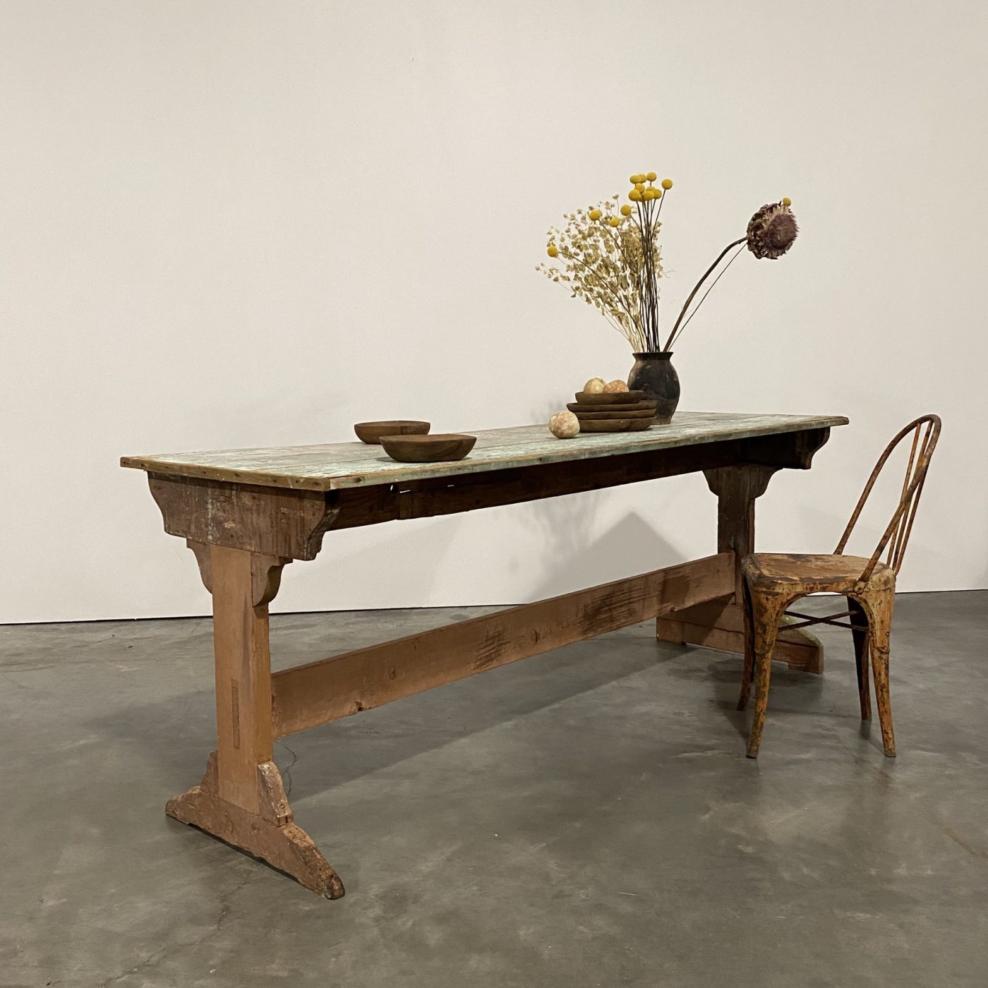 objet-vagabond-painted-table0003