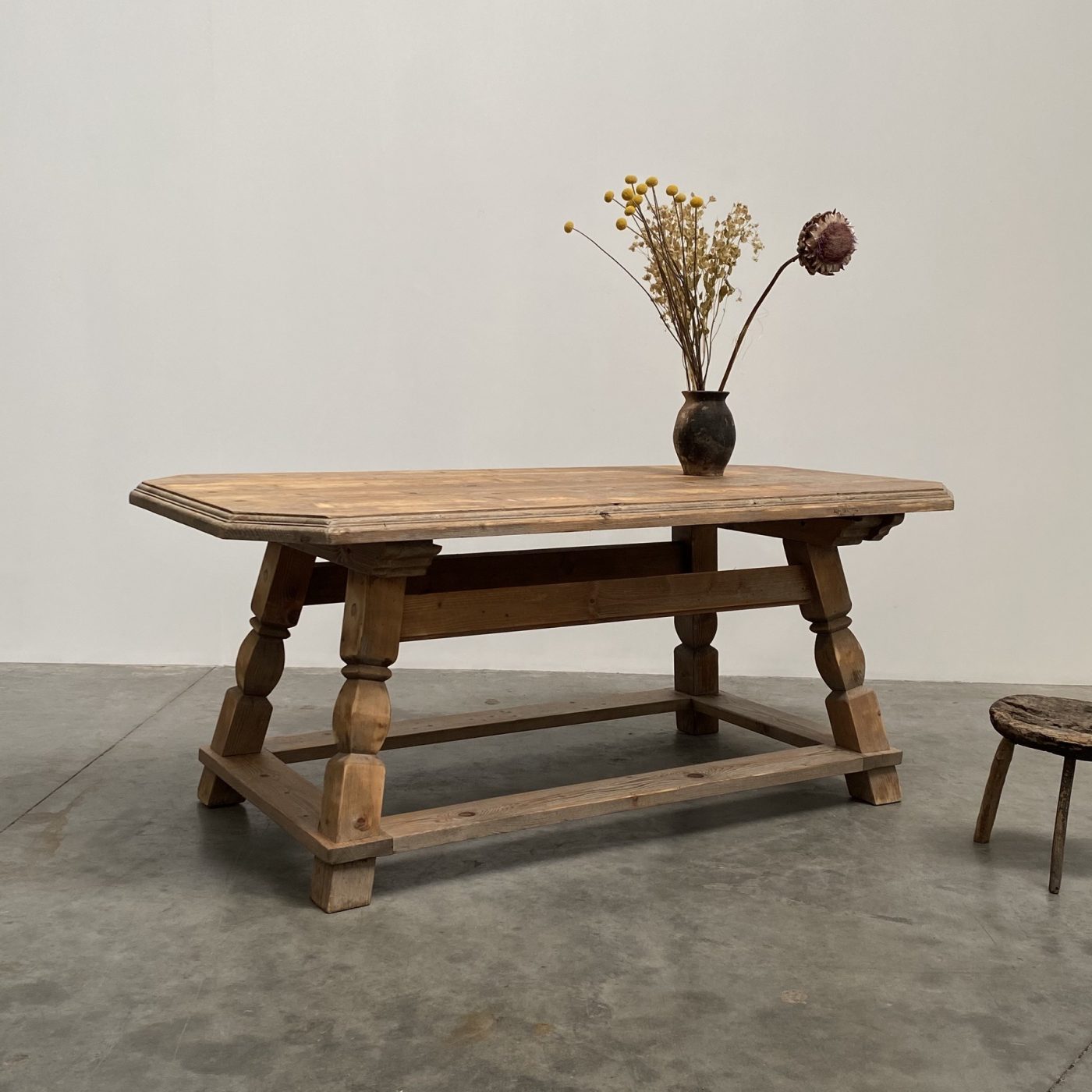objet-vagabond-pine-table0004