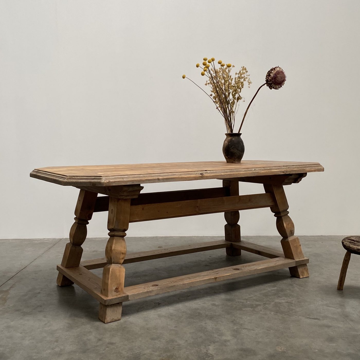 objet-vagabond-pine-table0007