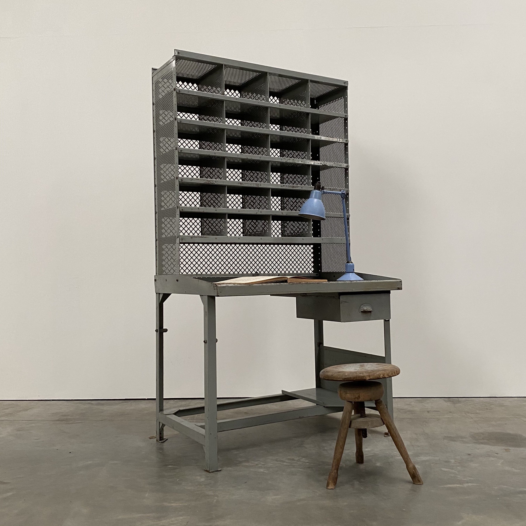 objet-vagabond-postal-desk0004