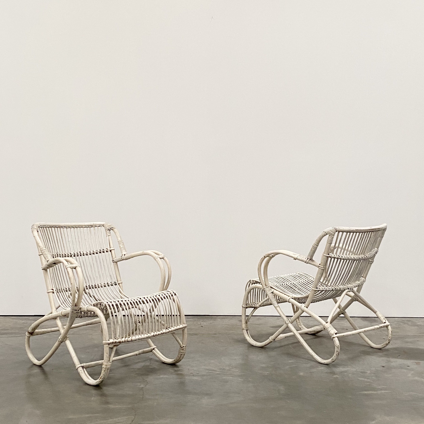 objet-vagabond-rattan-armchairs0005