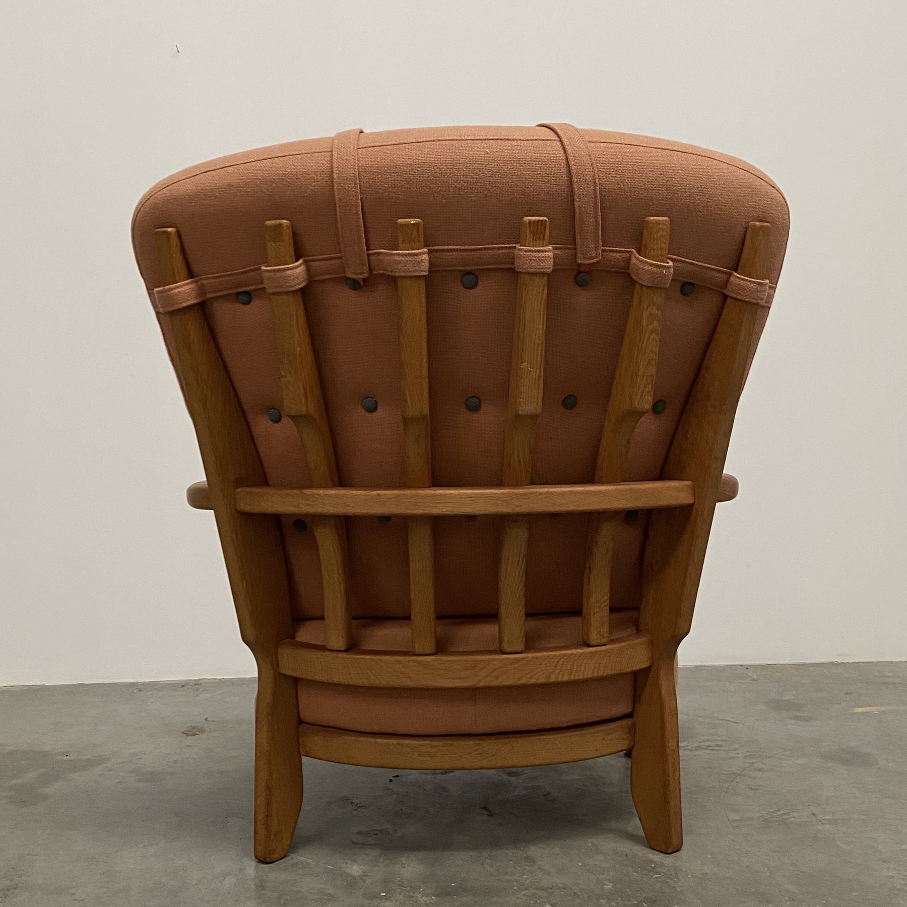 objet-vagabond-romeo-armchair0003