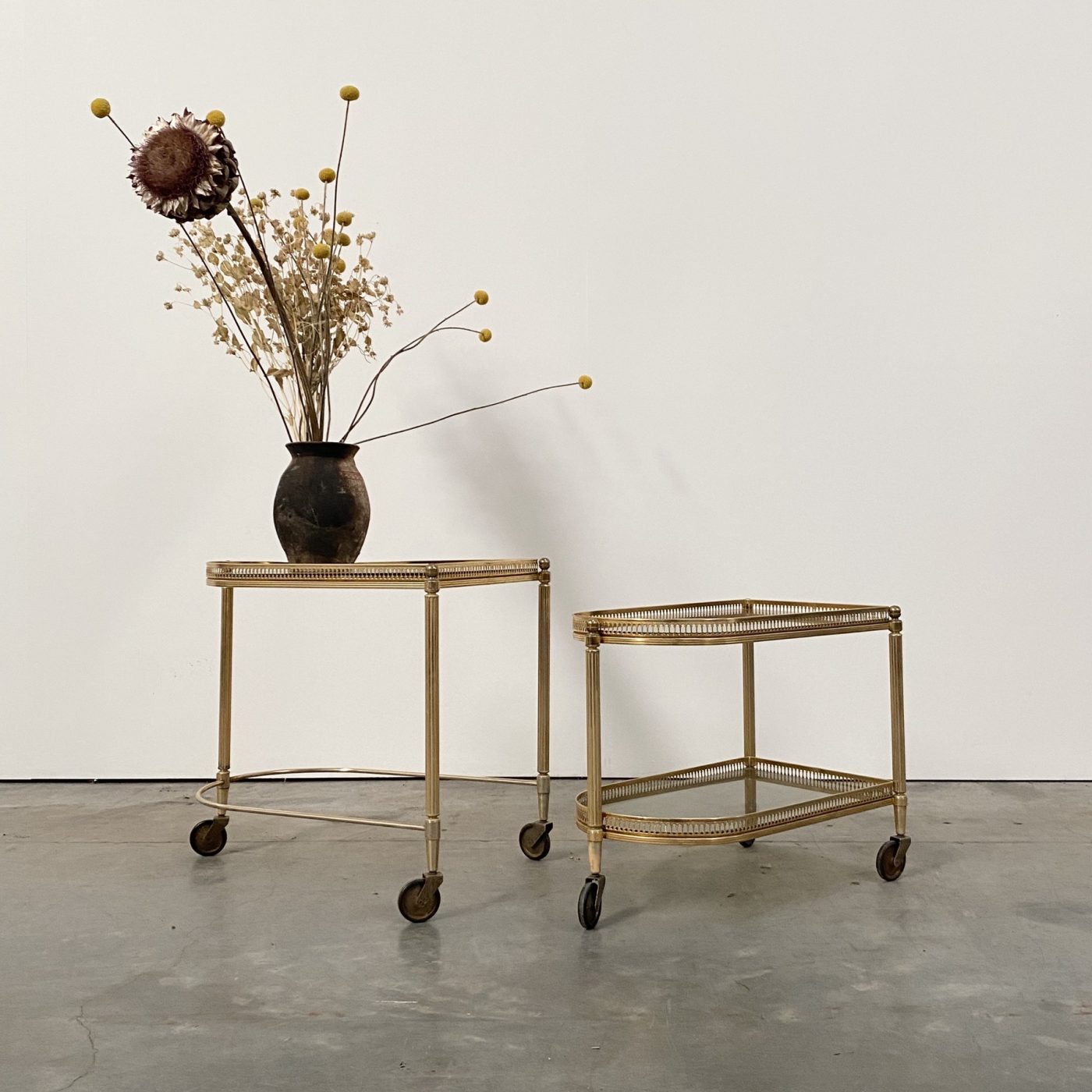 objet-vagabond-brass-tables0005