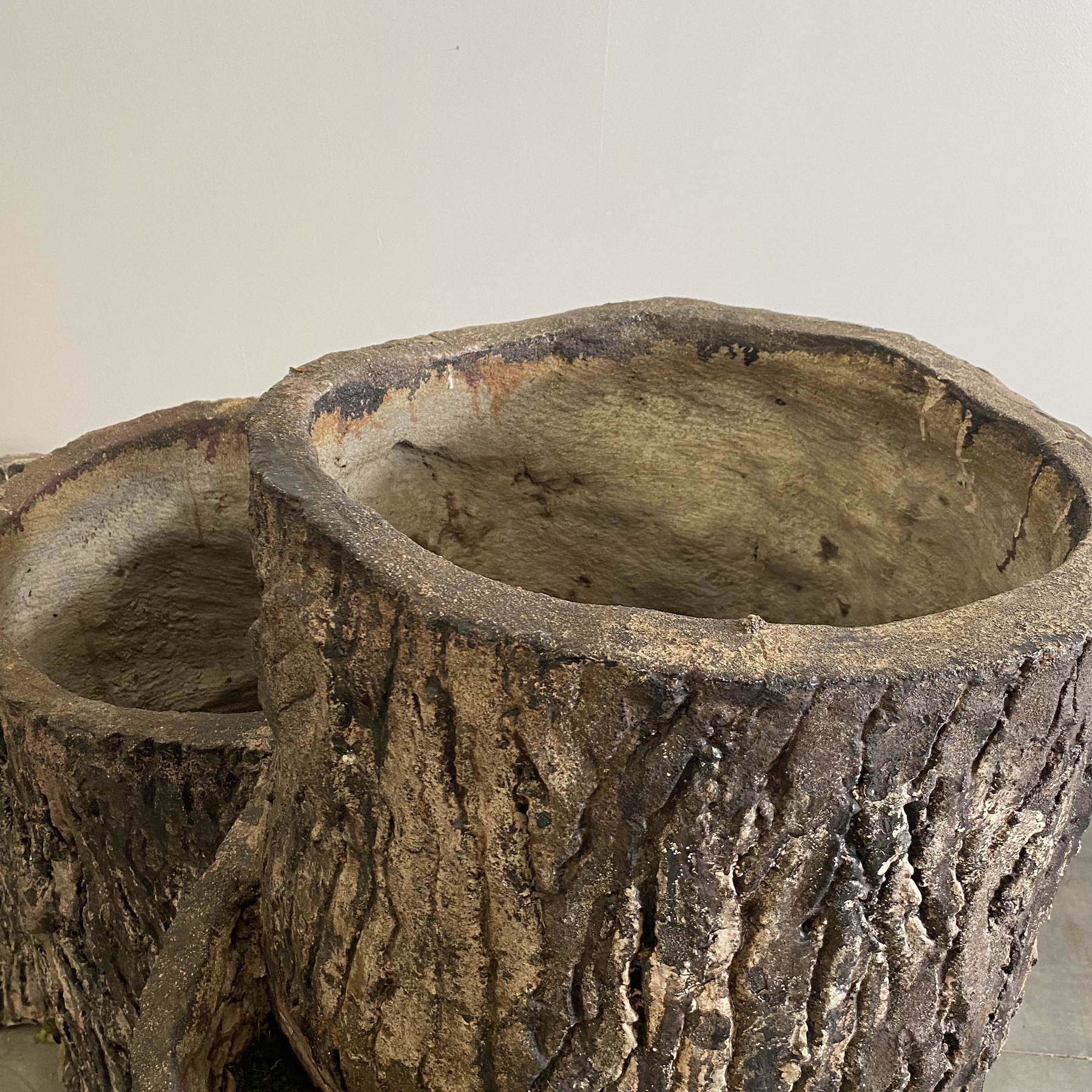 objet-vagabond-concrete-planters0000