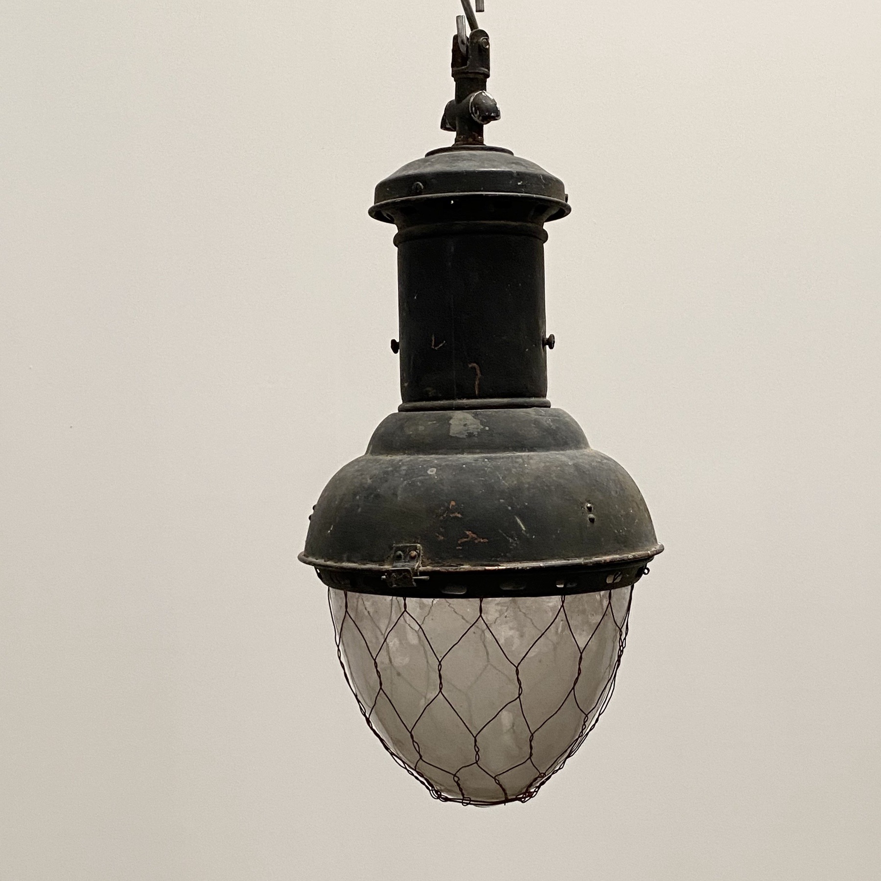 objet-vagabond-copper-lantern0004