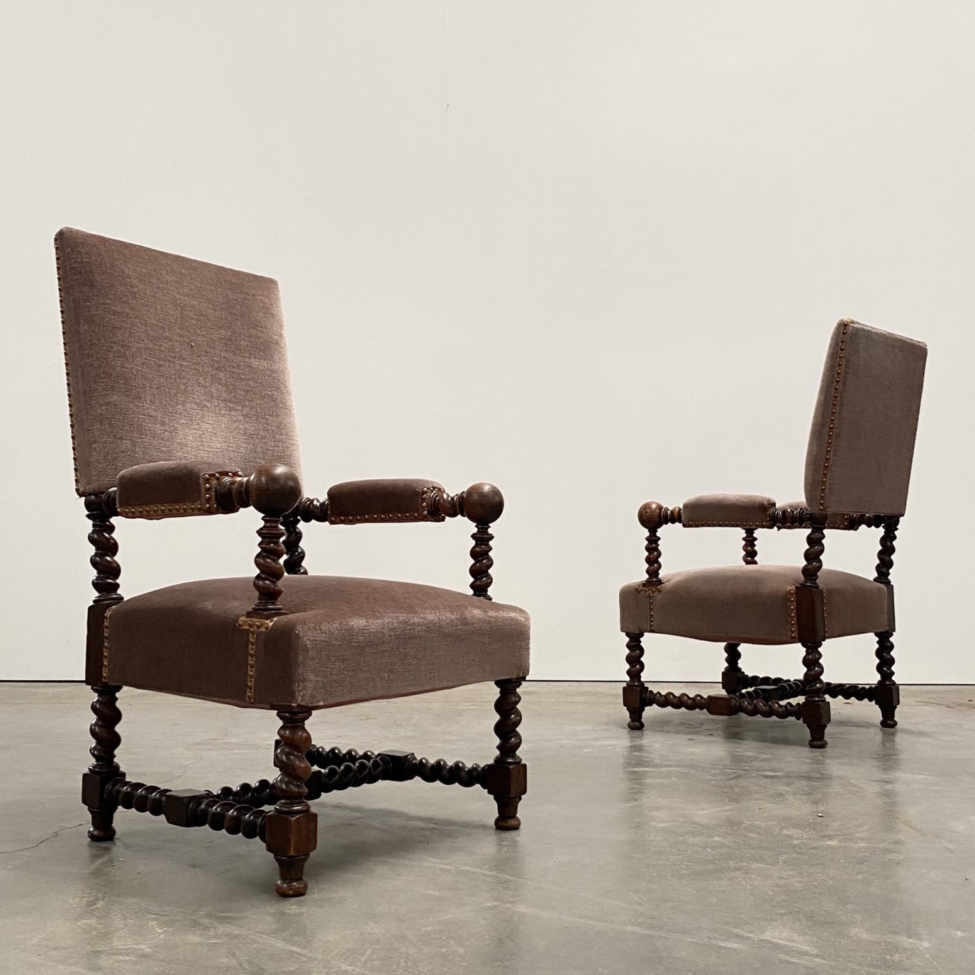 objet-vagabond-french-armchairs0002