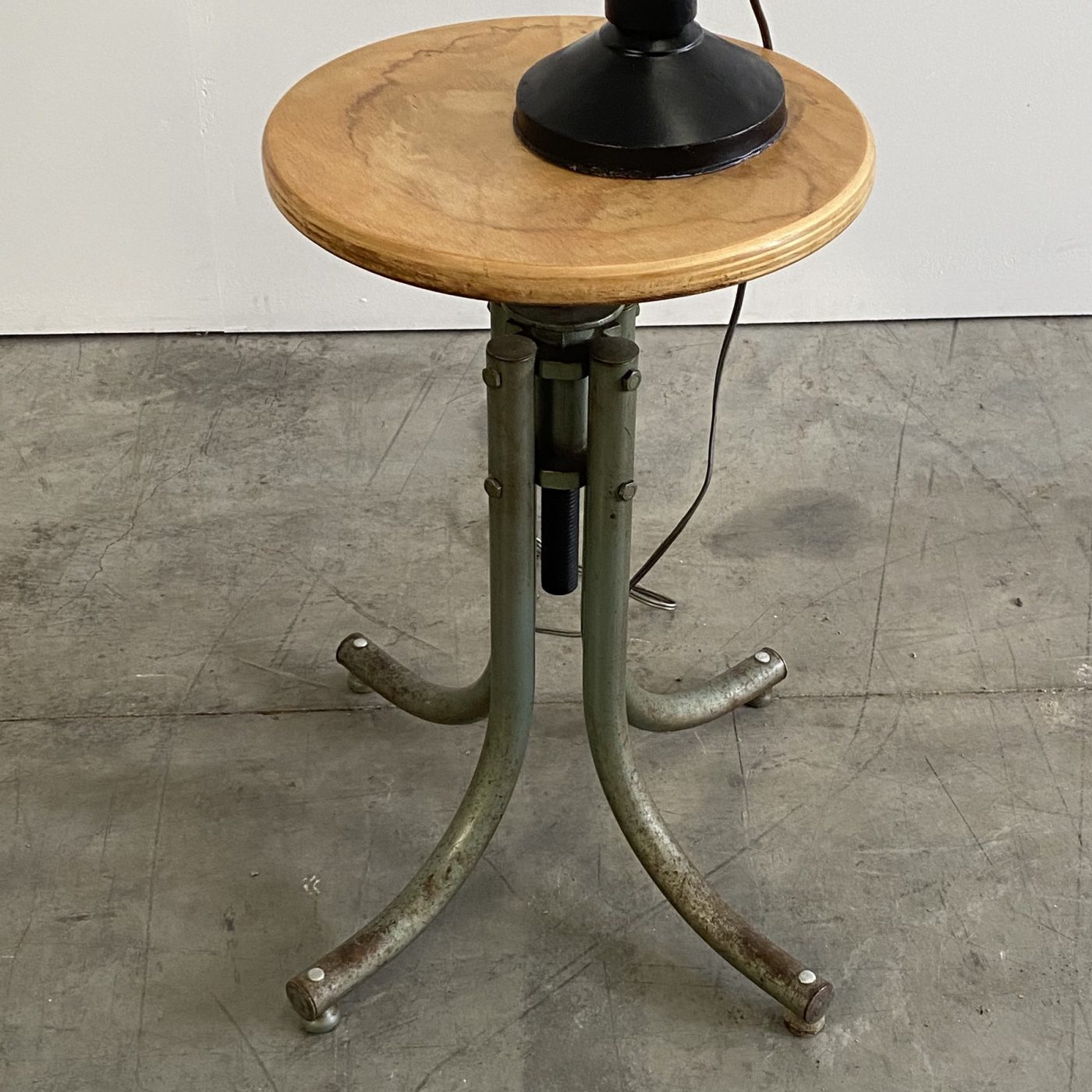 objet-vagabond-industrial-chairs0002