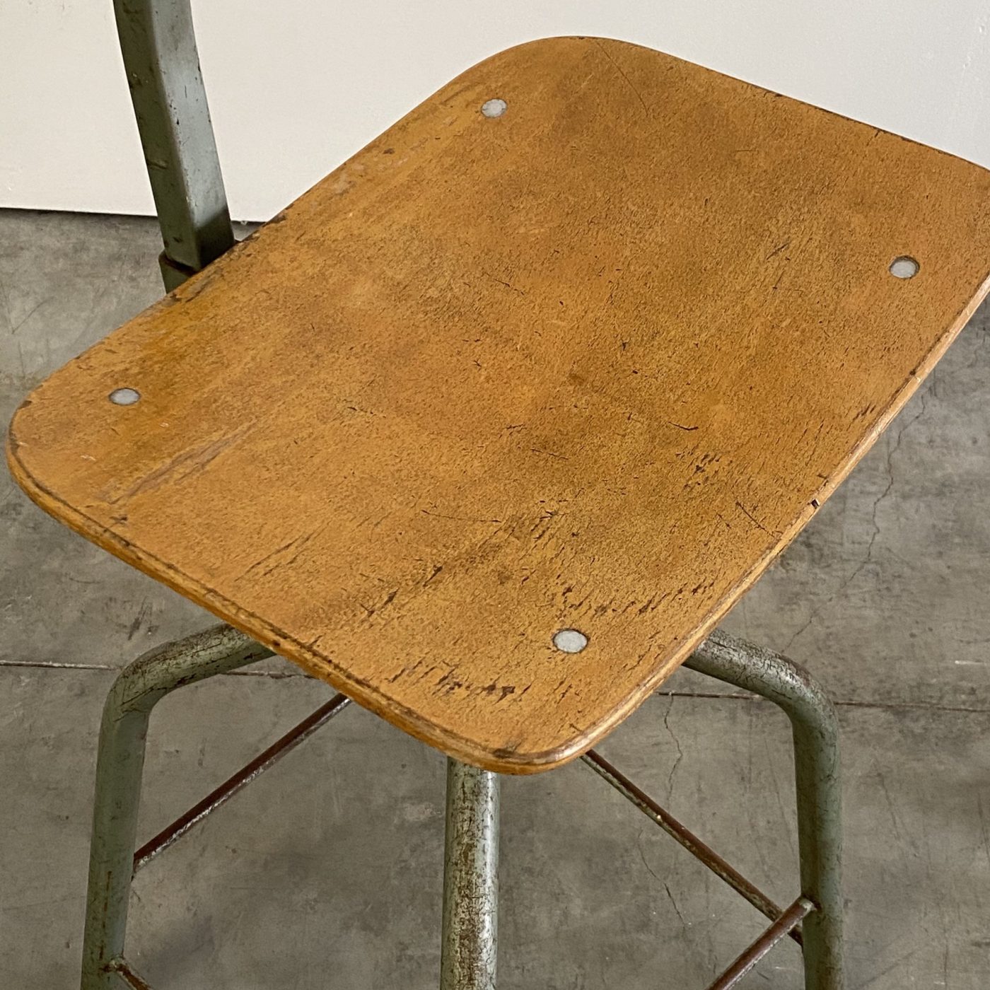 objet-vagabond-industrial-chairs0003