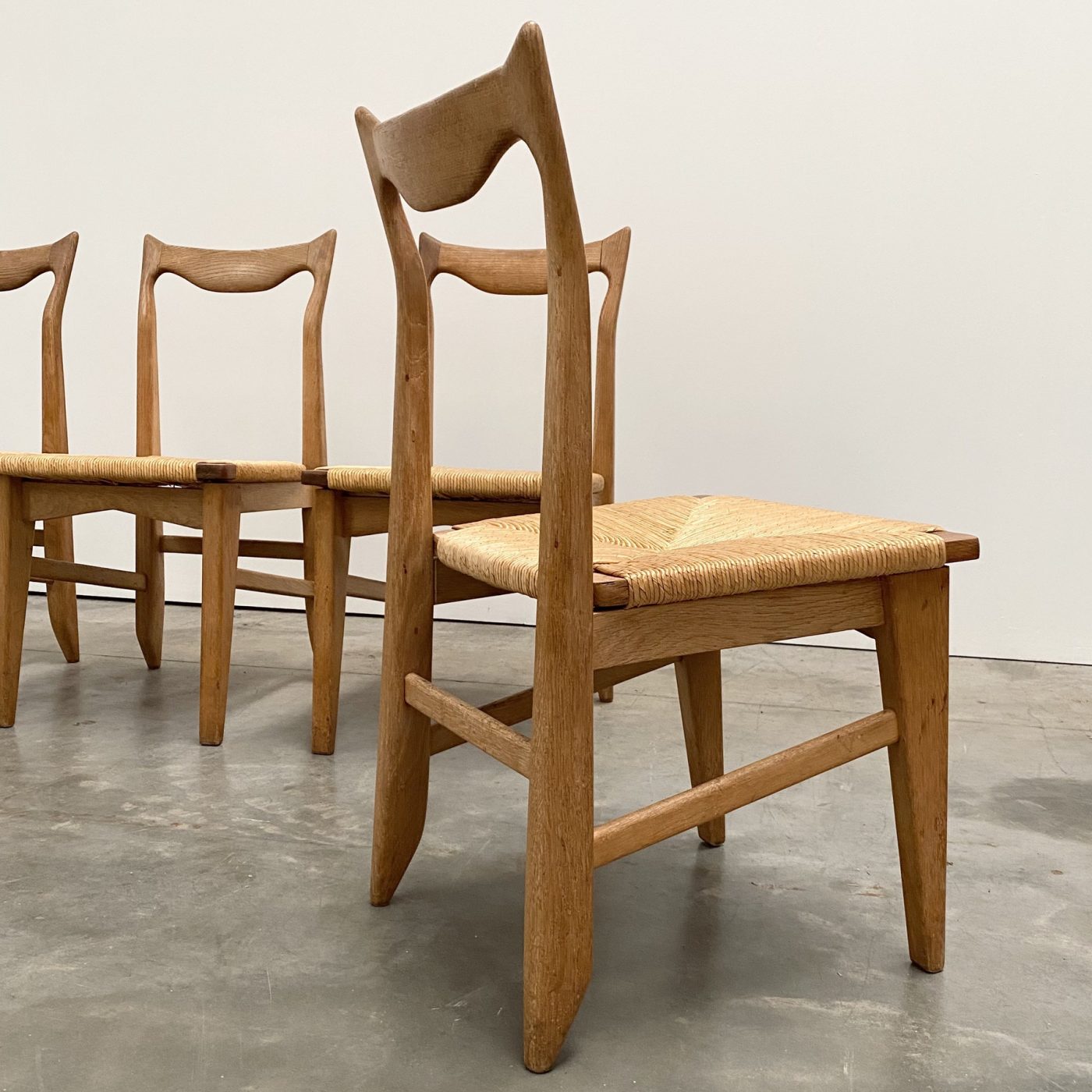 objet-vagabond-midcentury-chairs0001