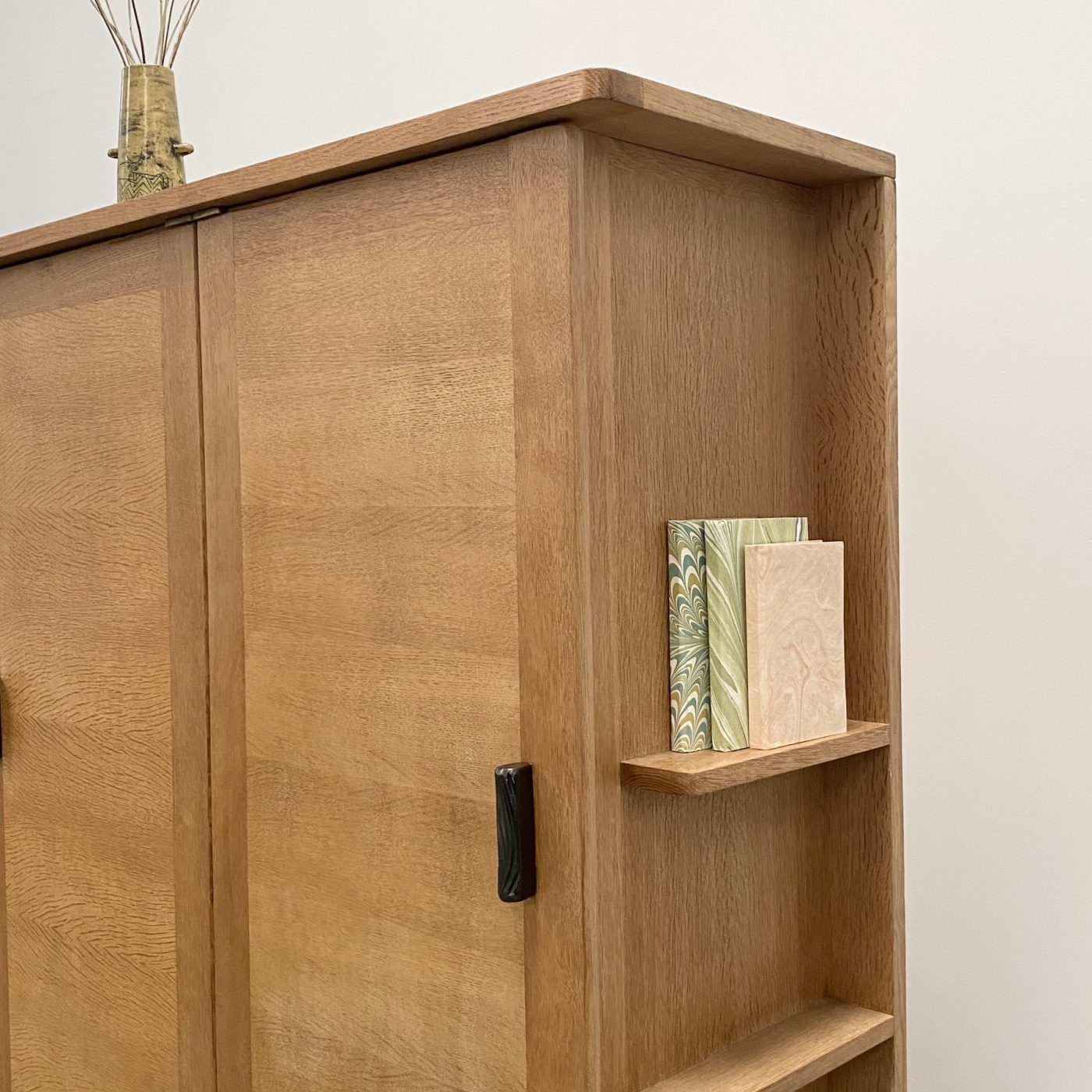 objet-vagabond-midcentury-cupboard0009