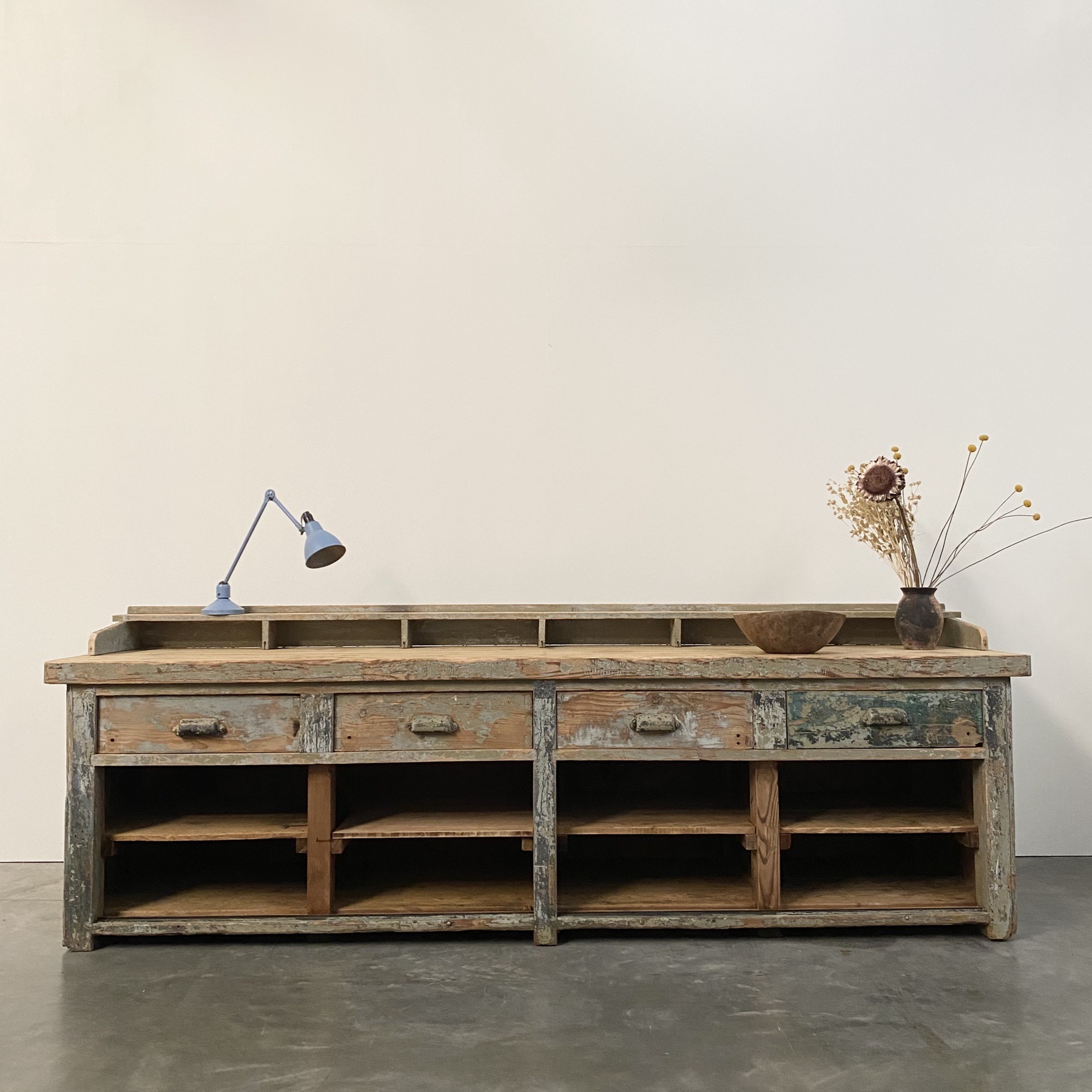 objet-vagabond-painted-workbench0000