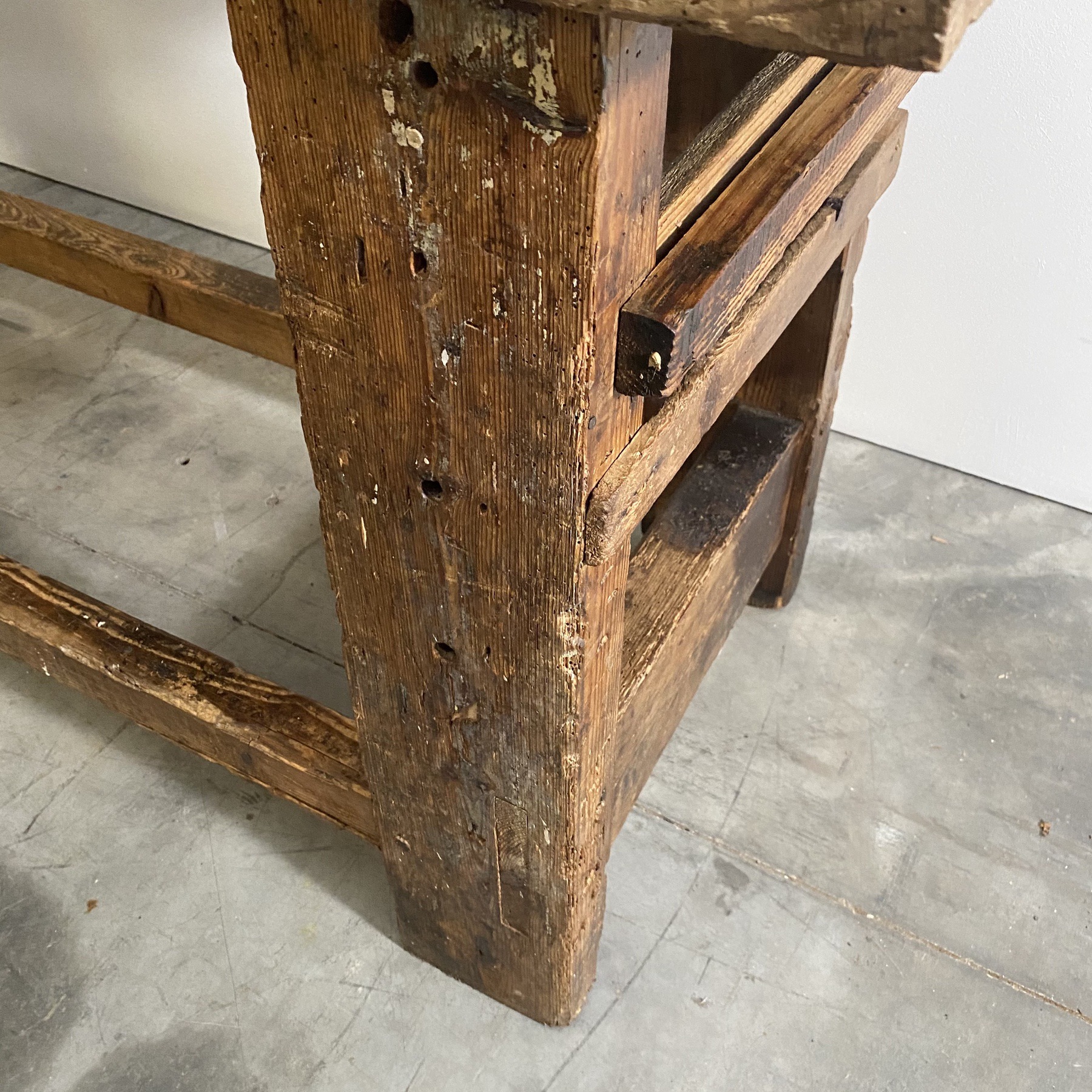 objet-vagabond-primitive-workbench0008