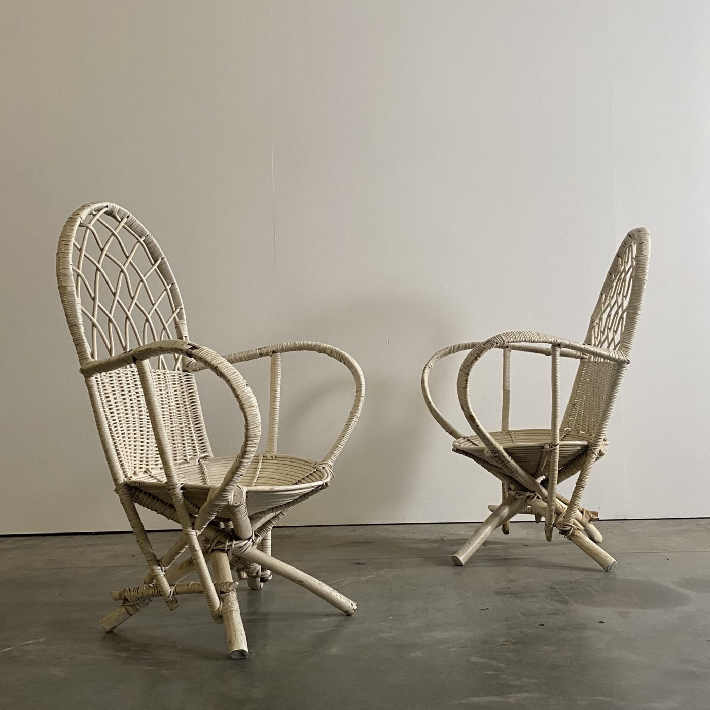 objet-vagabond-vintage-chairs0006