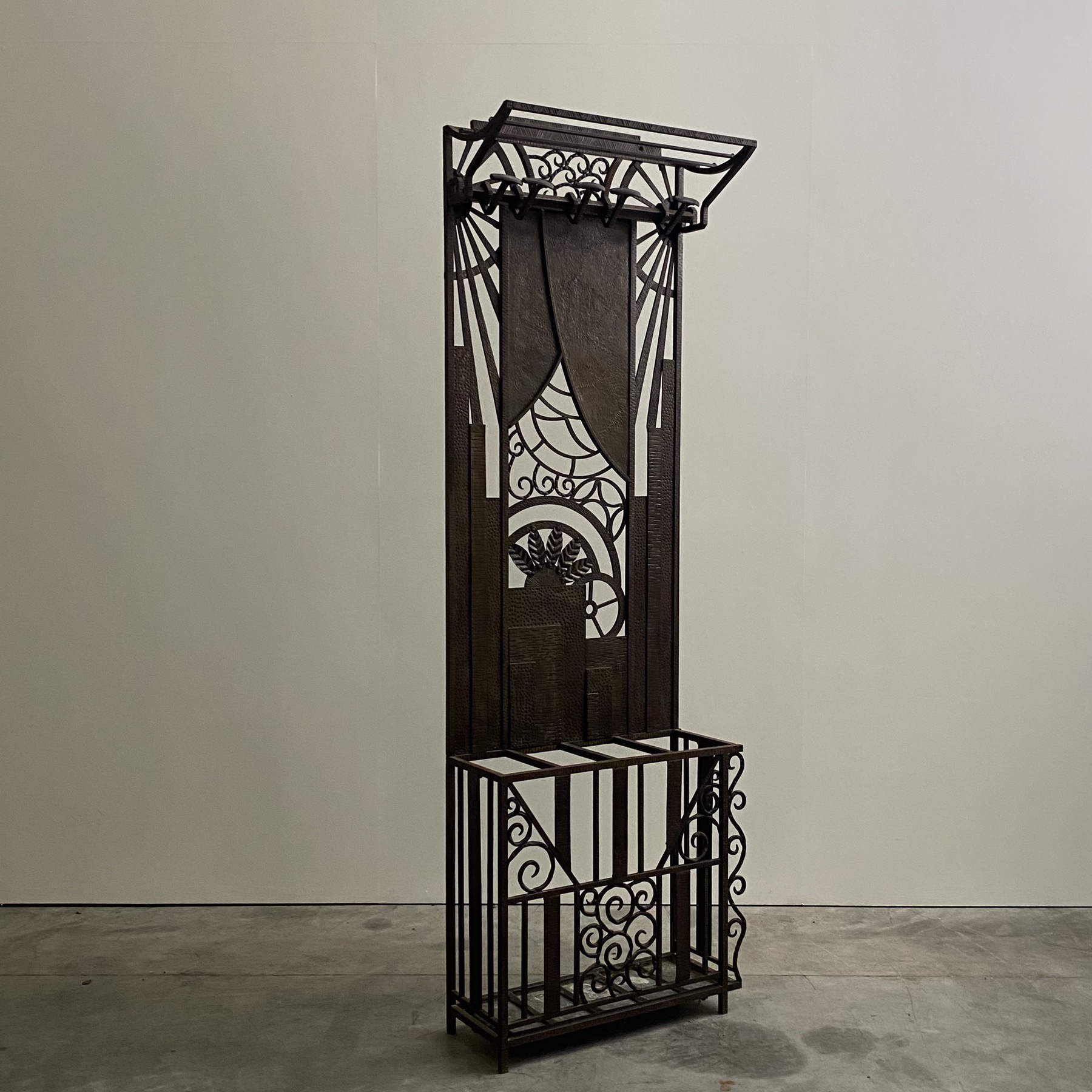 objet-vagabond-artdeco-coatrack0009