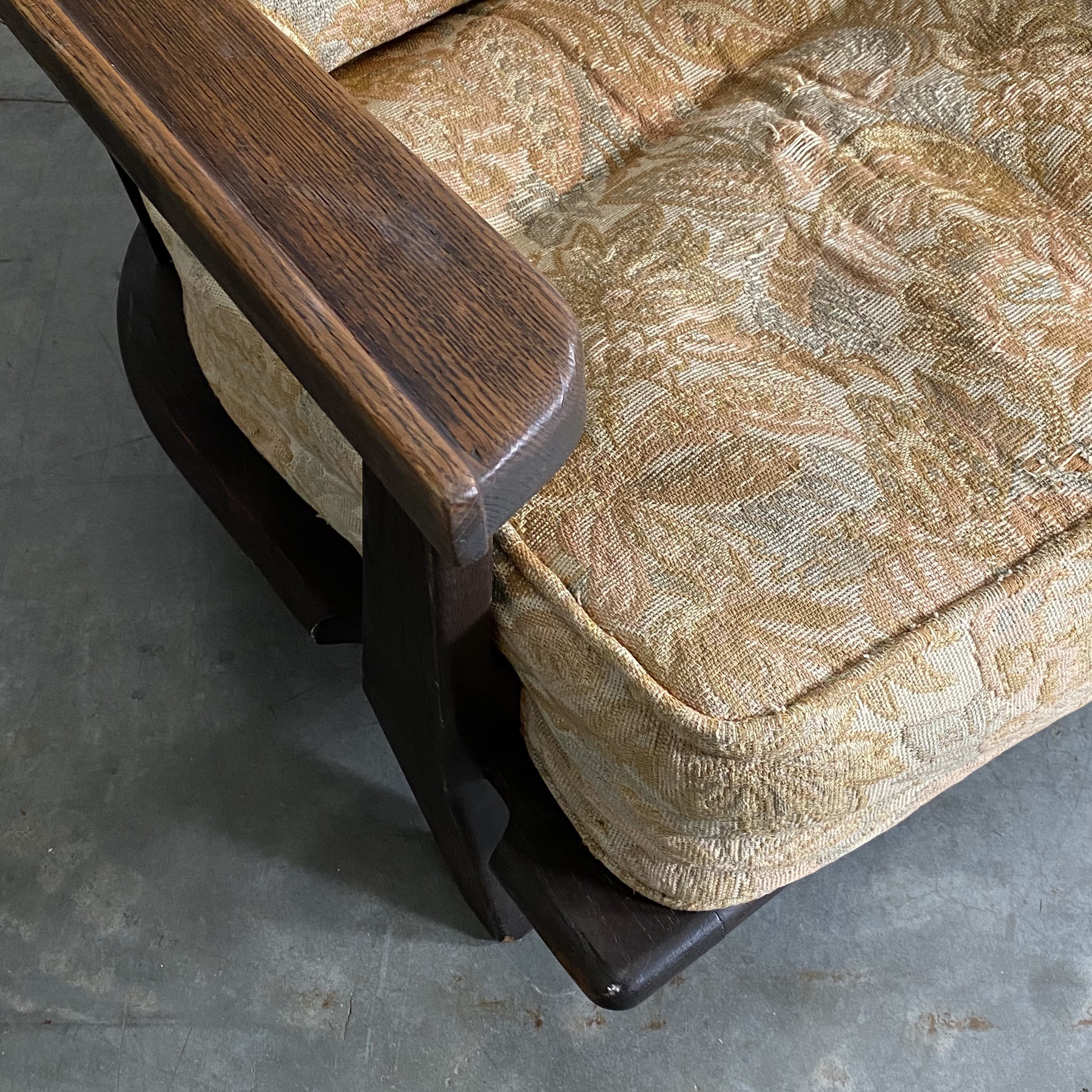 objet-vagabond-guilerme-armchair0001