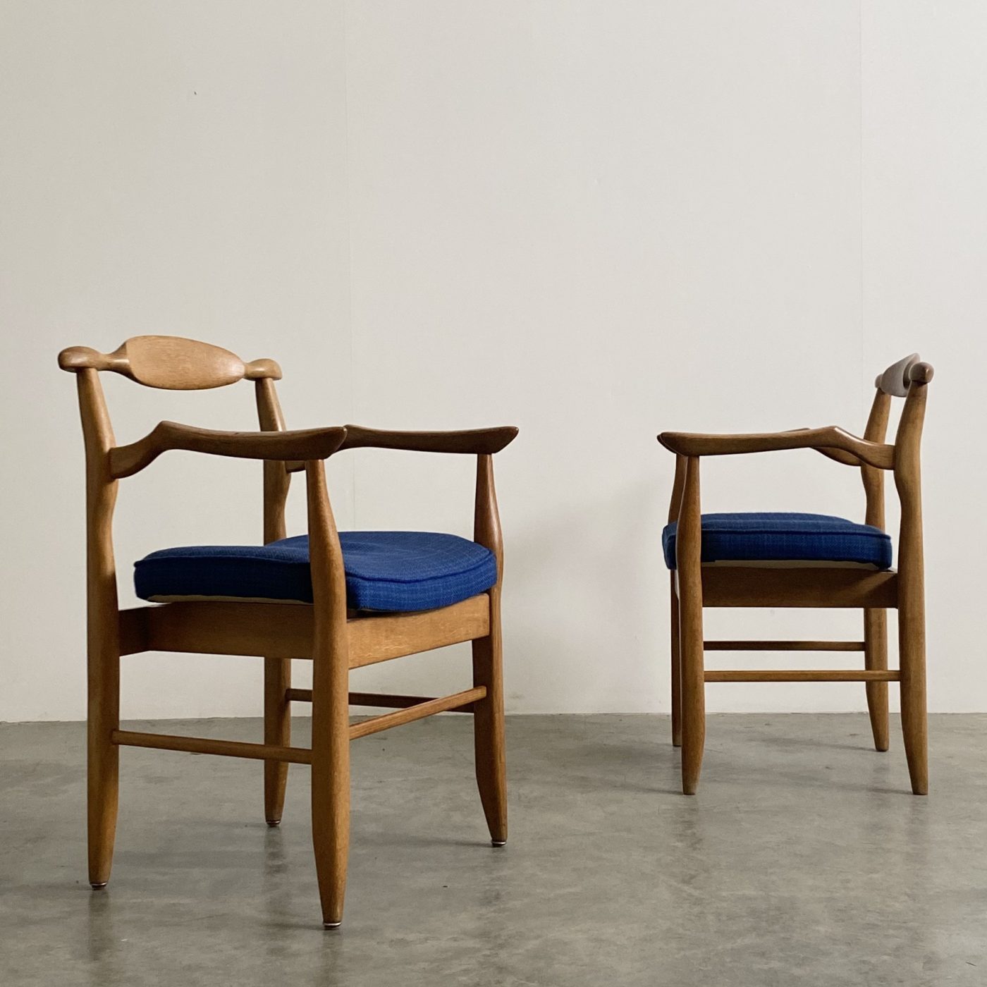objet-vagabond-midcentury-armchairs0004