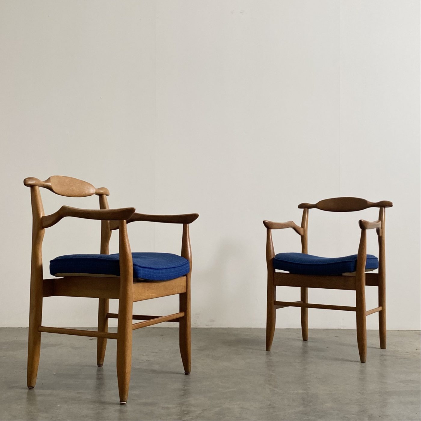 objet-vagabond-midcentury-armchairs0005