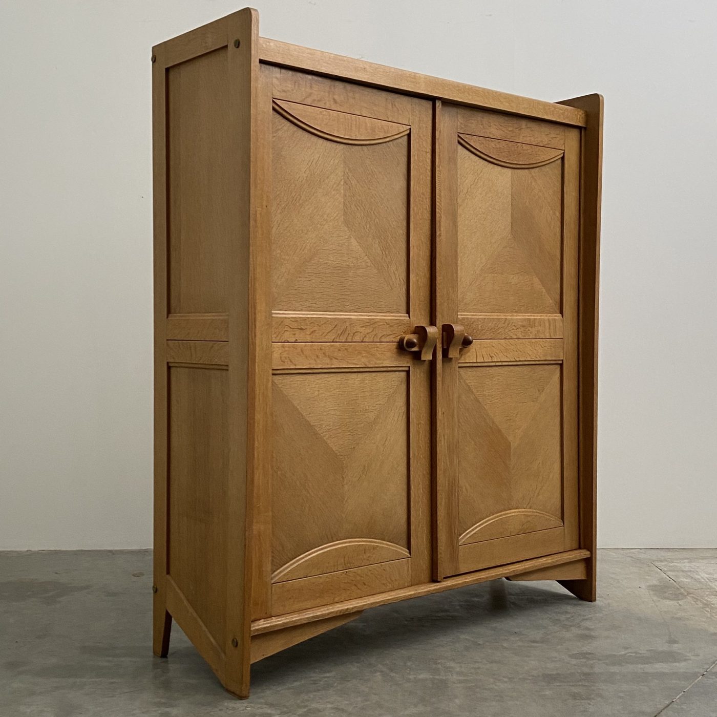 objet-vagabond-midcentury-cupboard0002