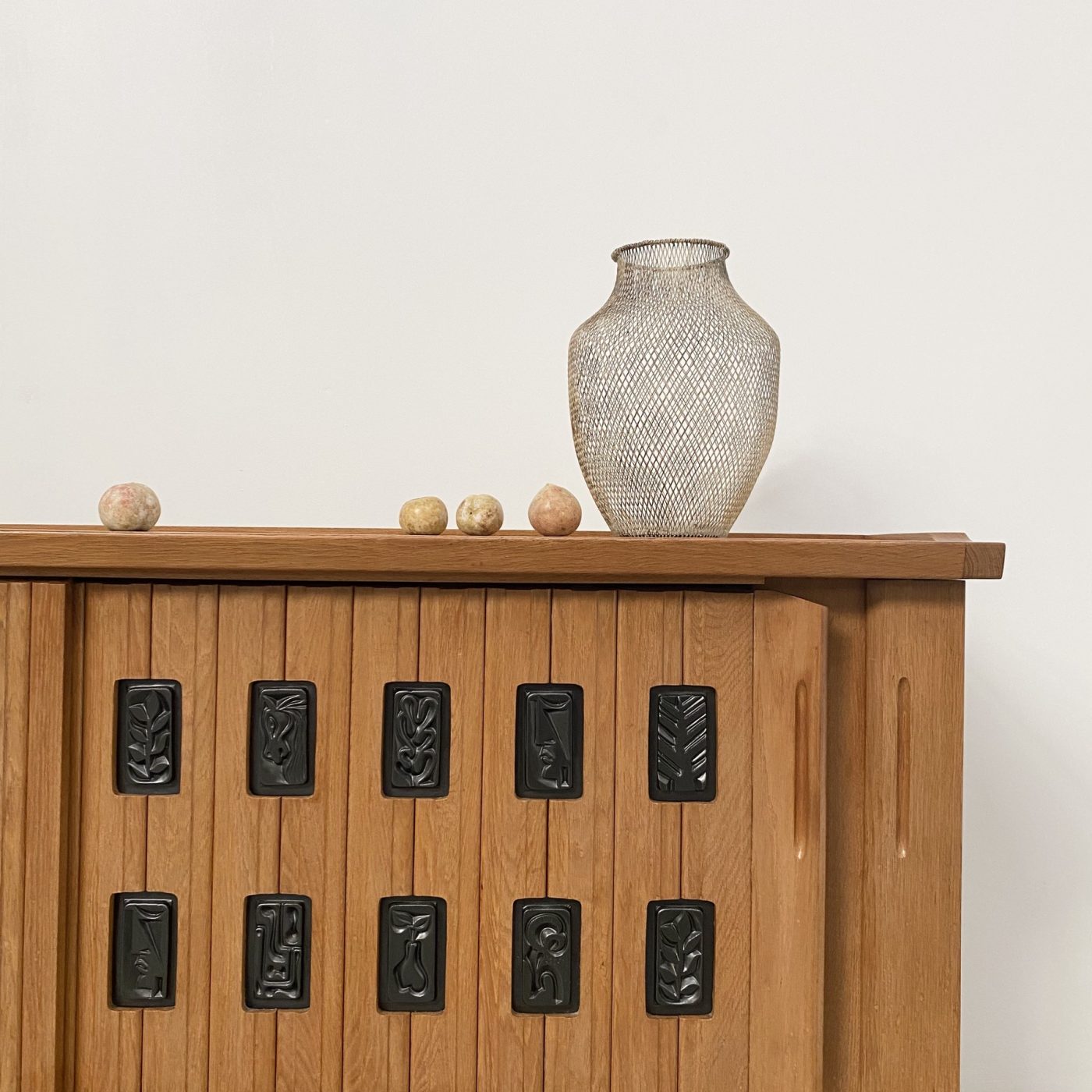 objet-vagabond-midcentury-sideboard0008