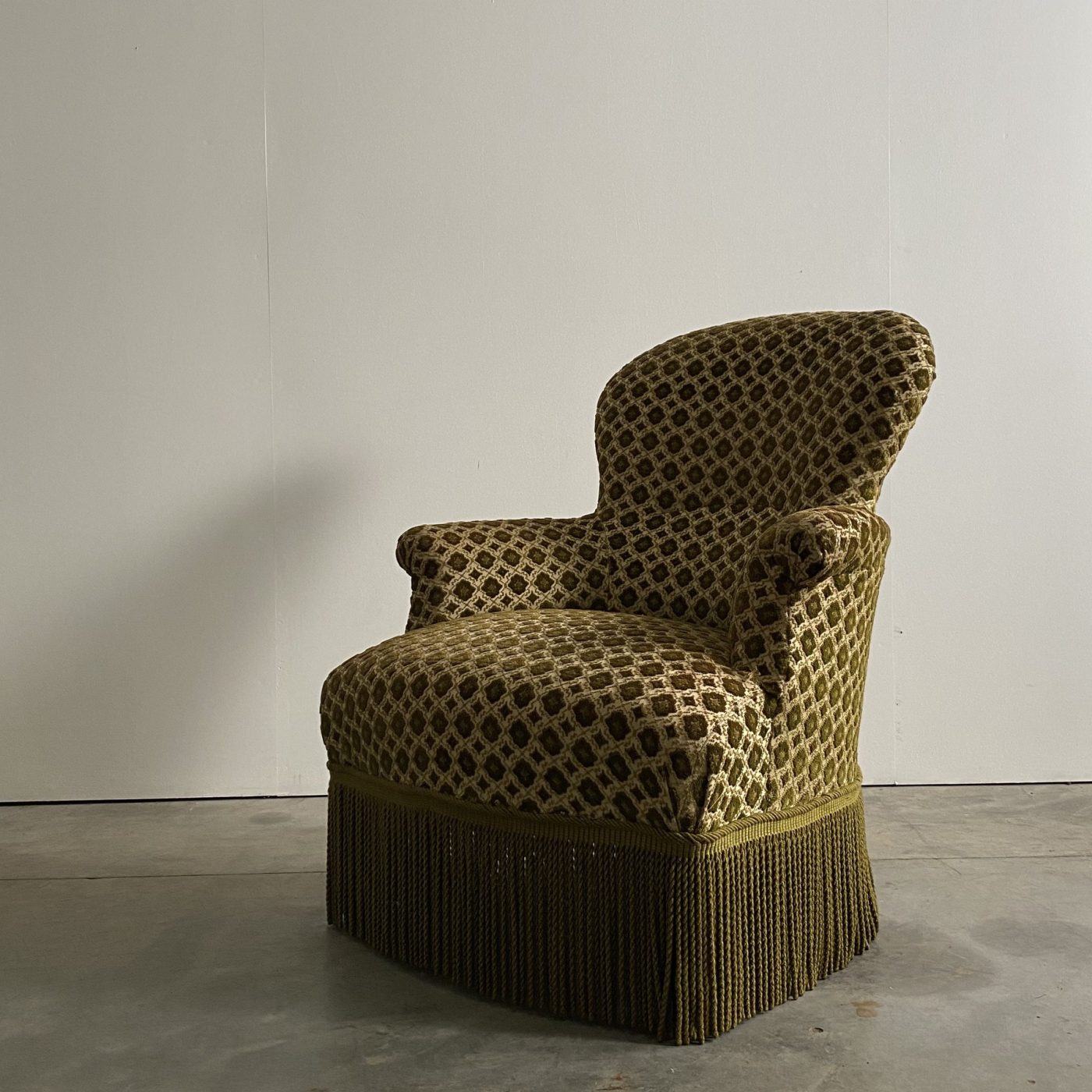 objet-vagabond-napoleon-armchairs0000