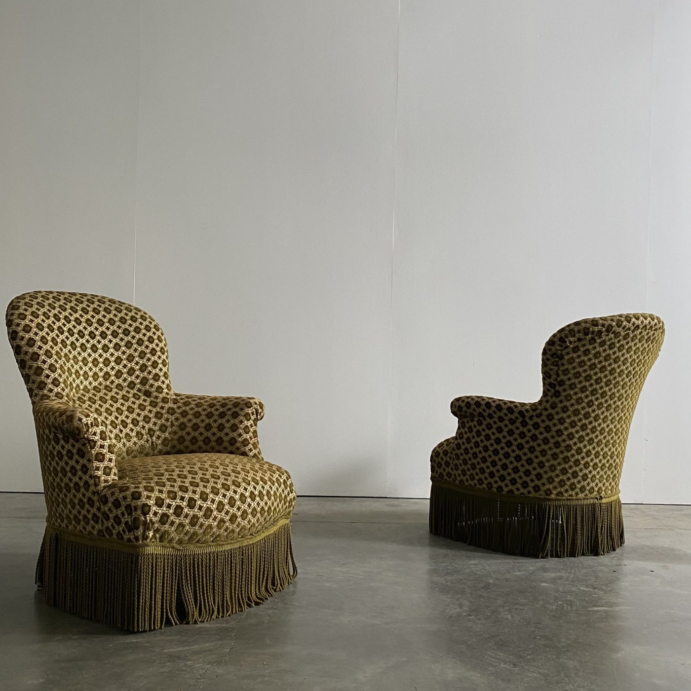objet-vagabond-napoleon-armchairs0004