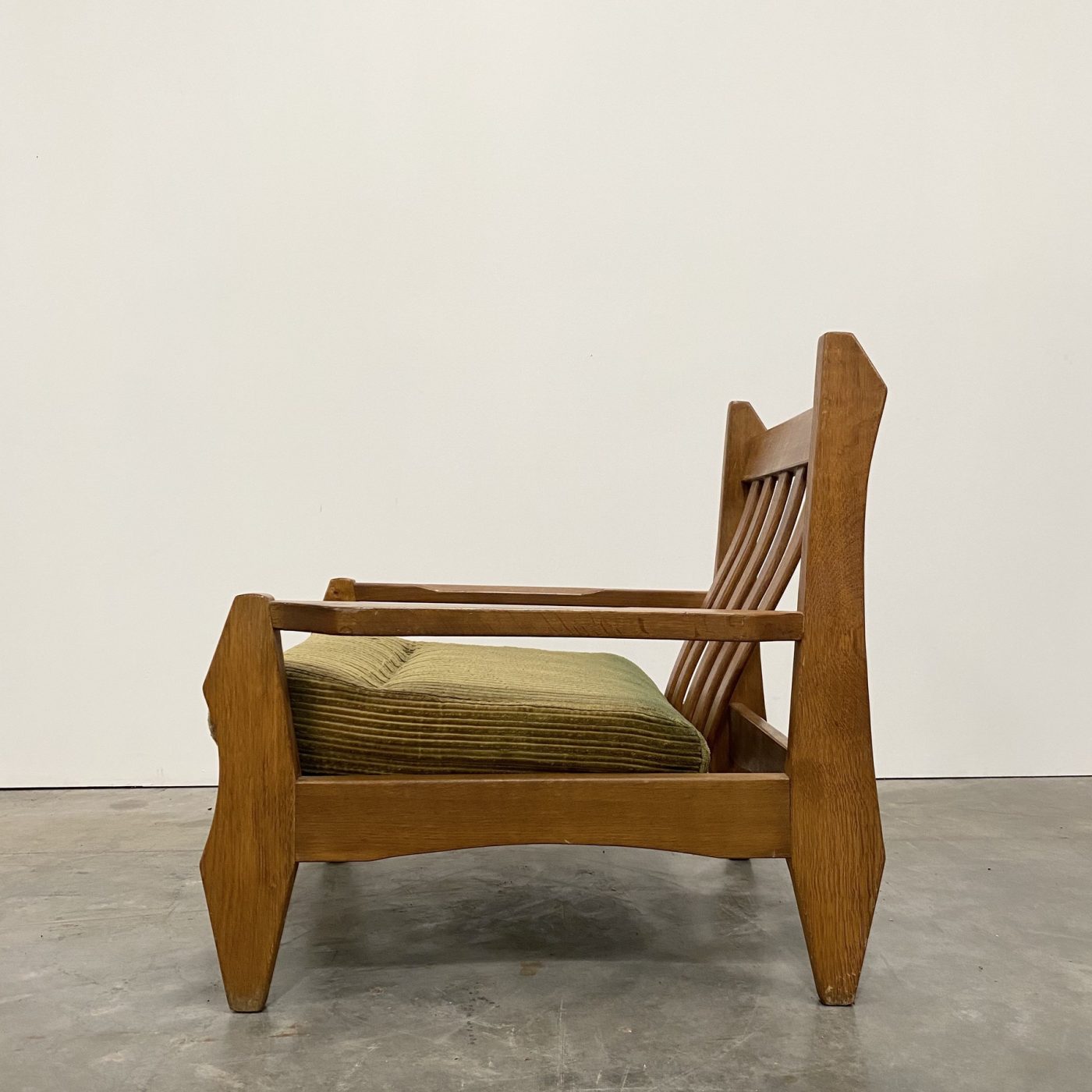 objet-vagabond-oak-armchairs0002