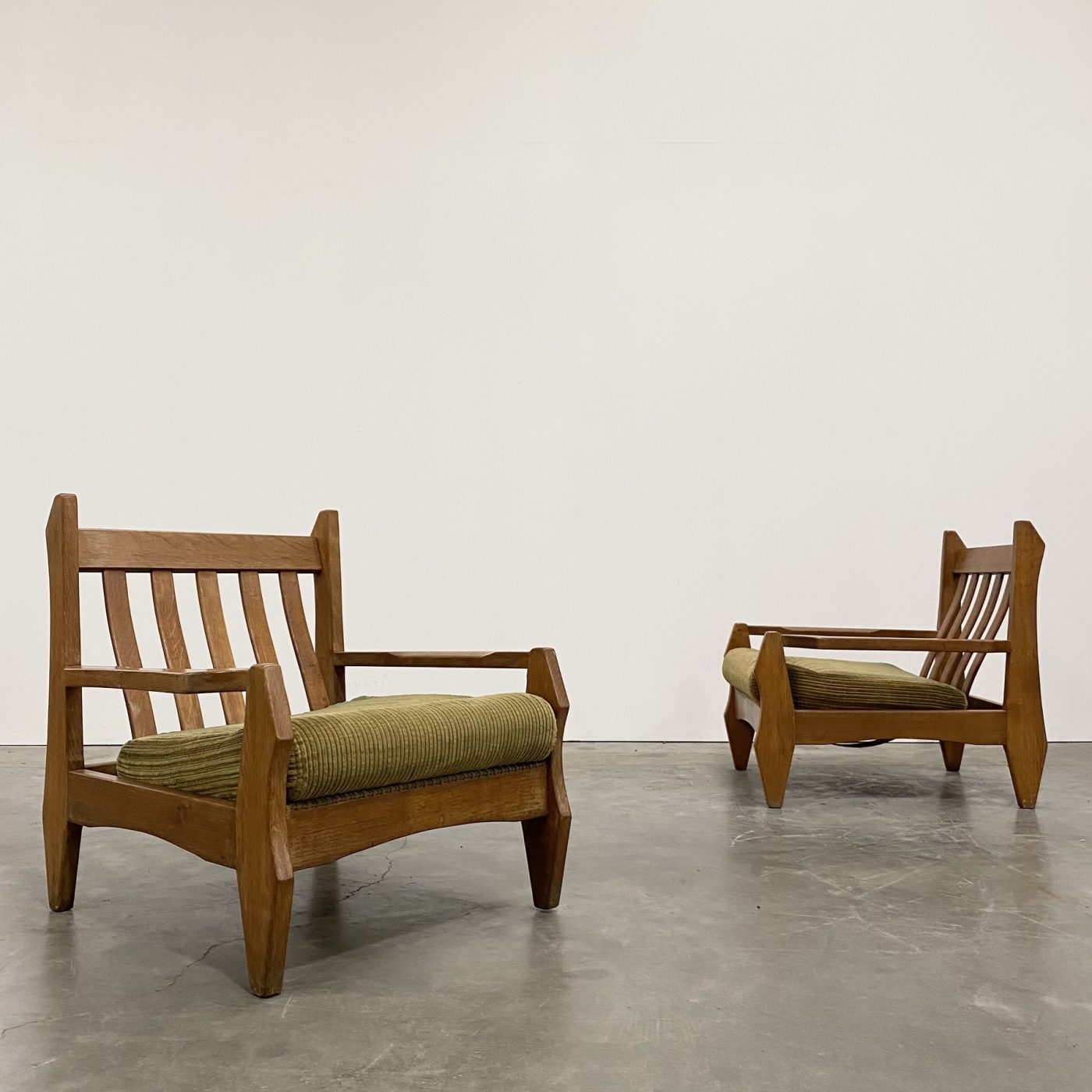 objet-vagabond-oak-armchairs0003