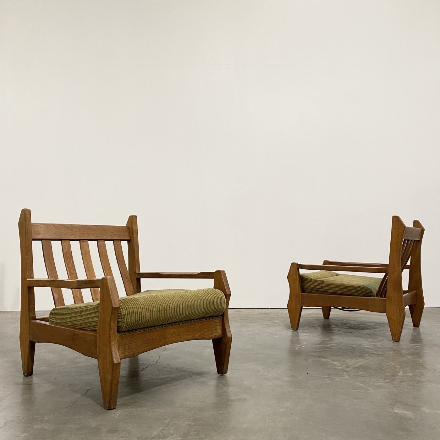 objet-vagabond-oak-armchairs0004