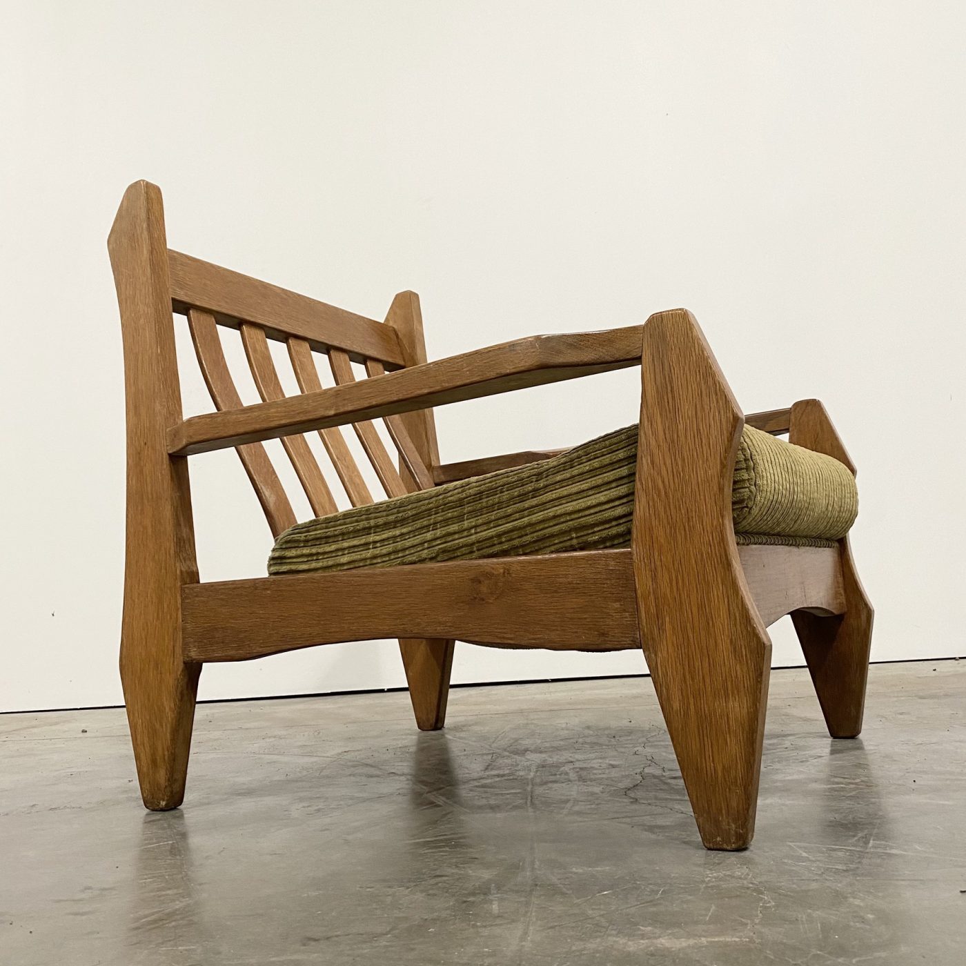 objet-vagabond-oak-armchairs0006