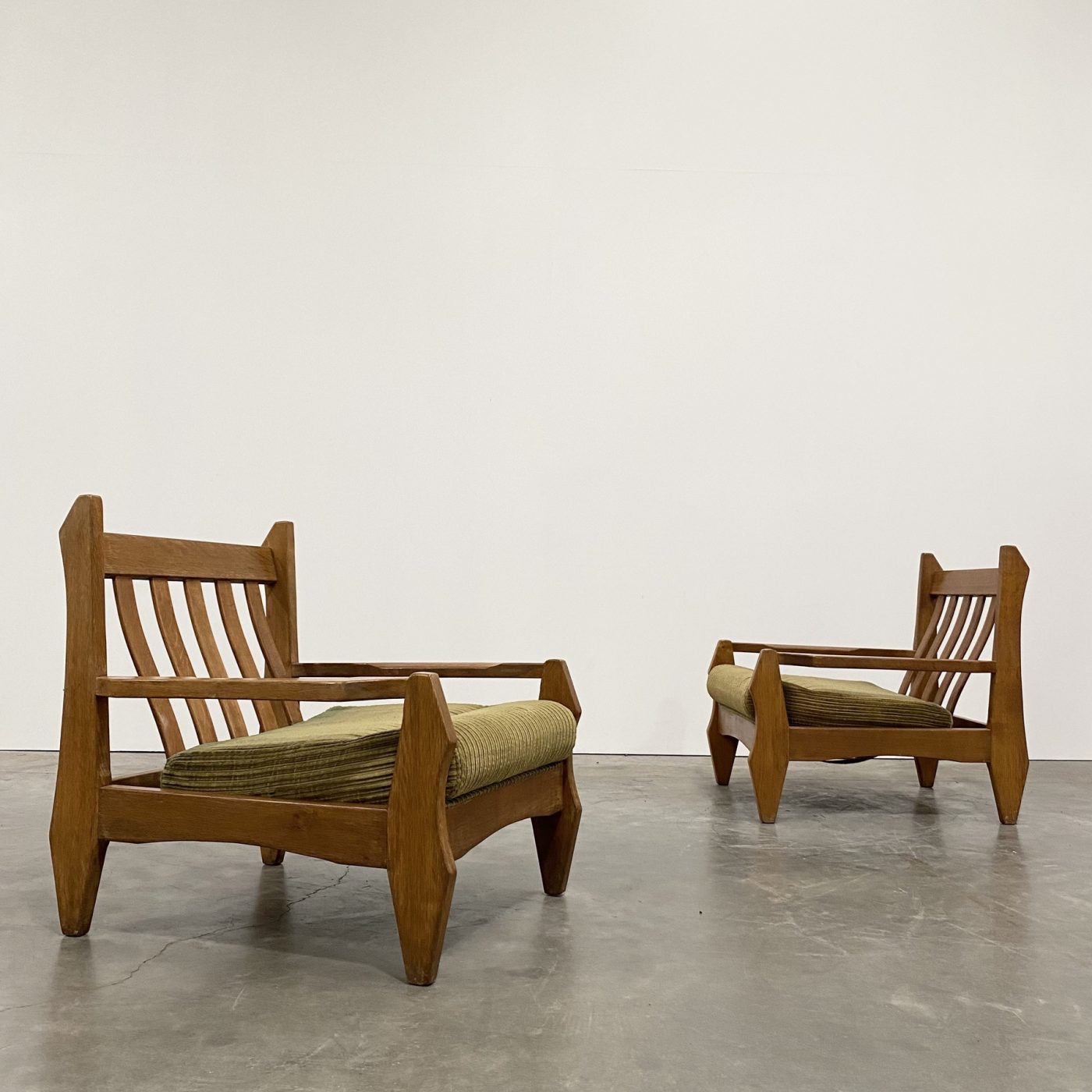 objet-vagabond-oak-armchairs0007