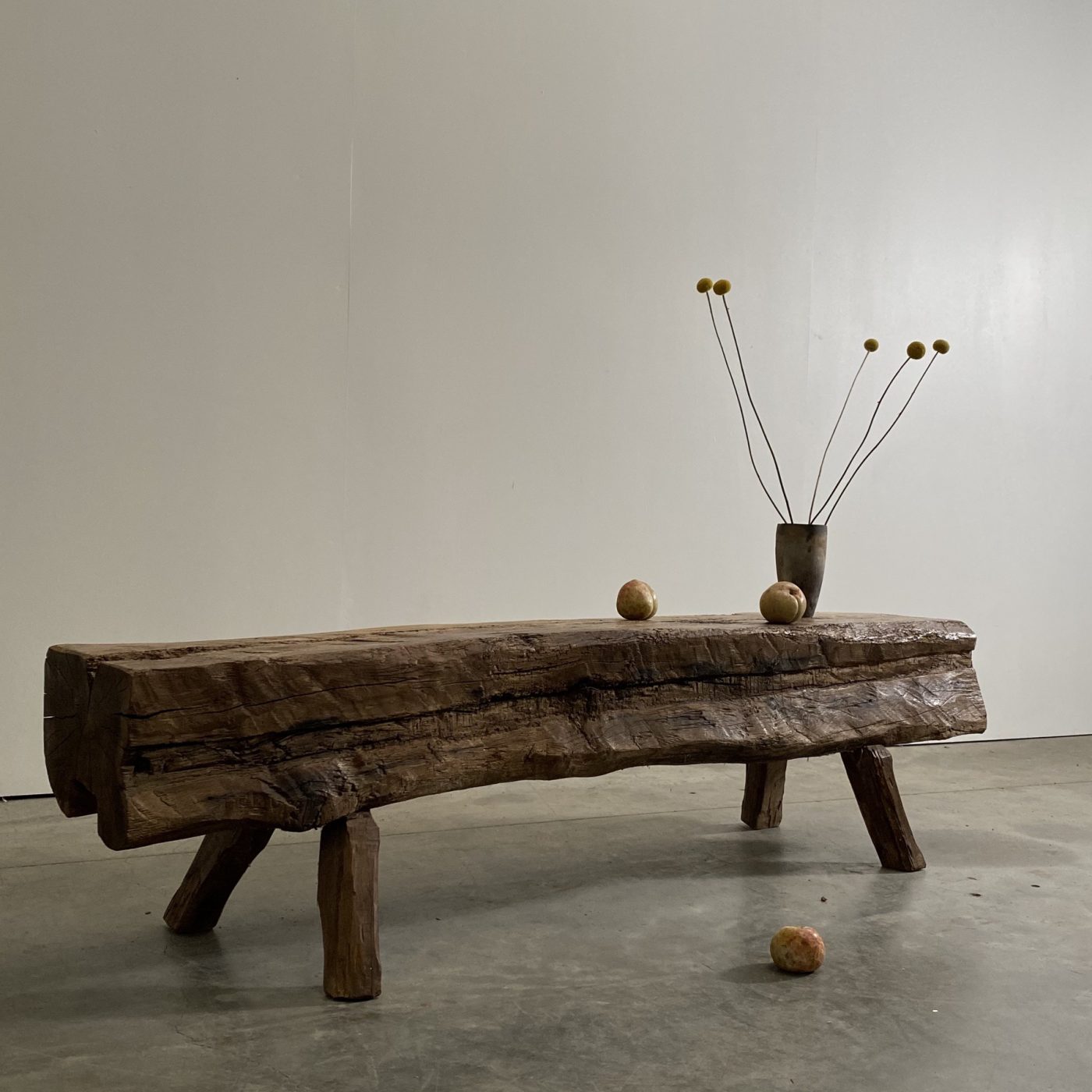 objet-vagabond-primitive-bench0005