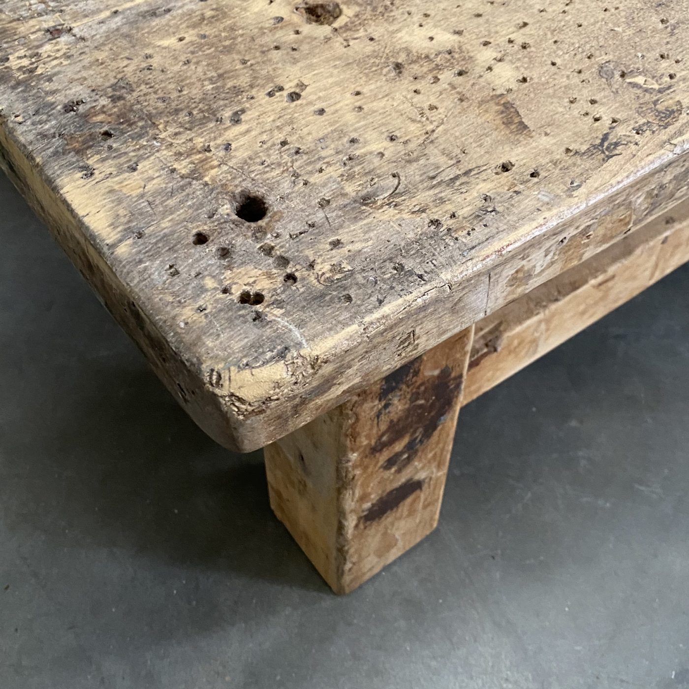 objet-vagabond-primitive-table0000