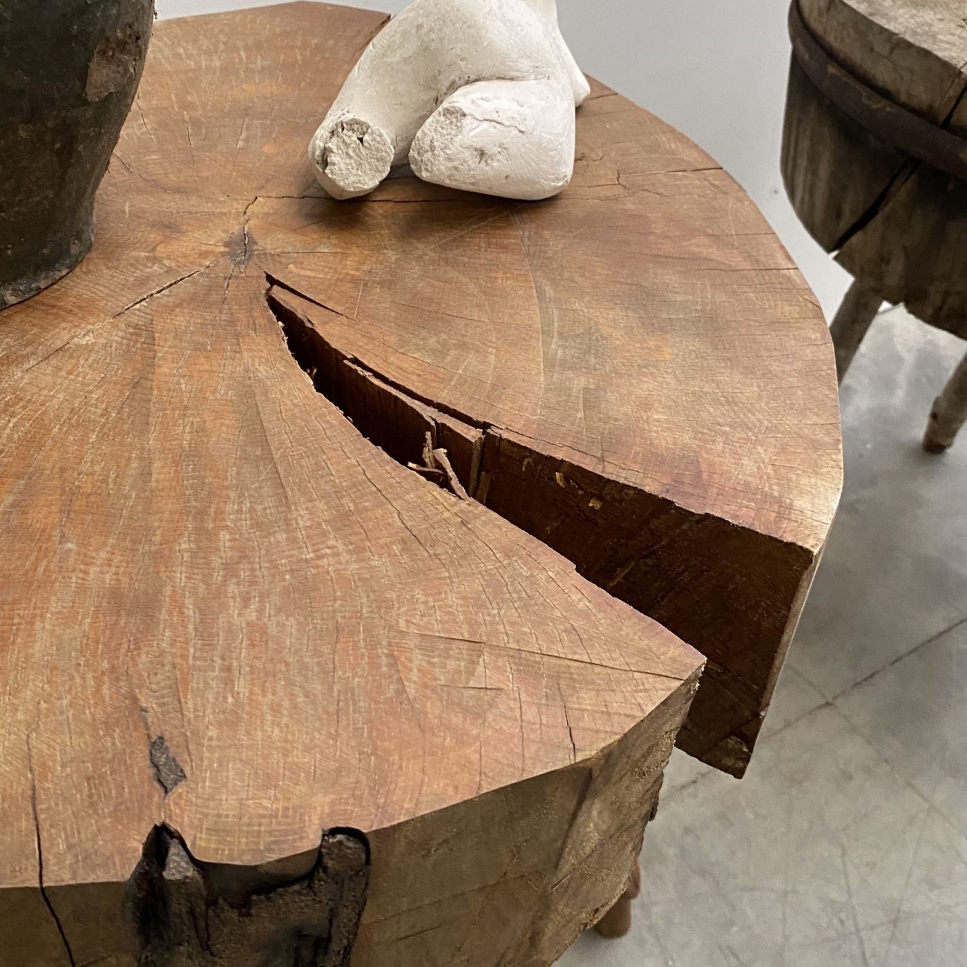 objet-vagabond-primitive-tables0001