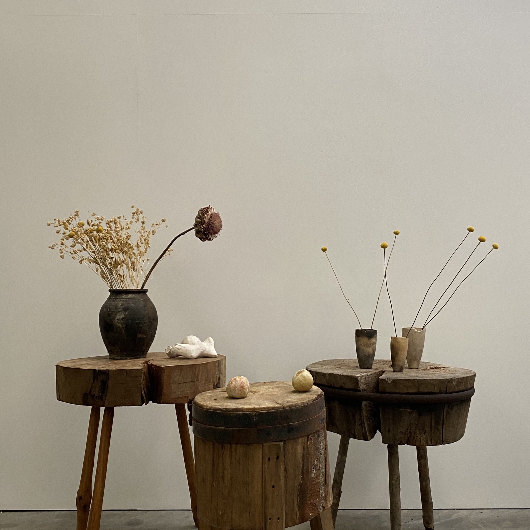 objet-vagabond-primitive-tables0002