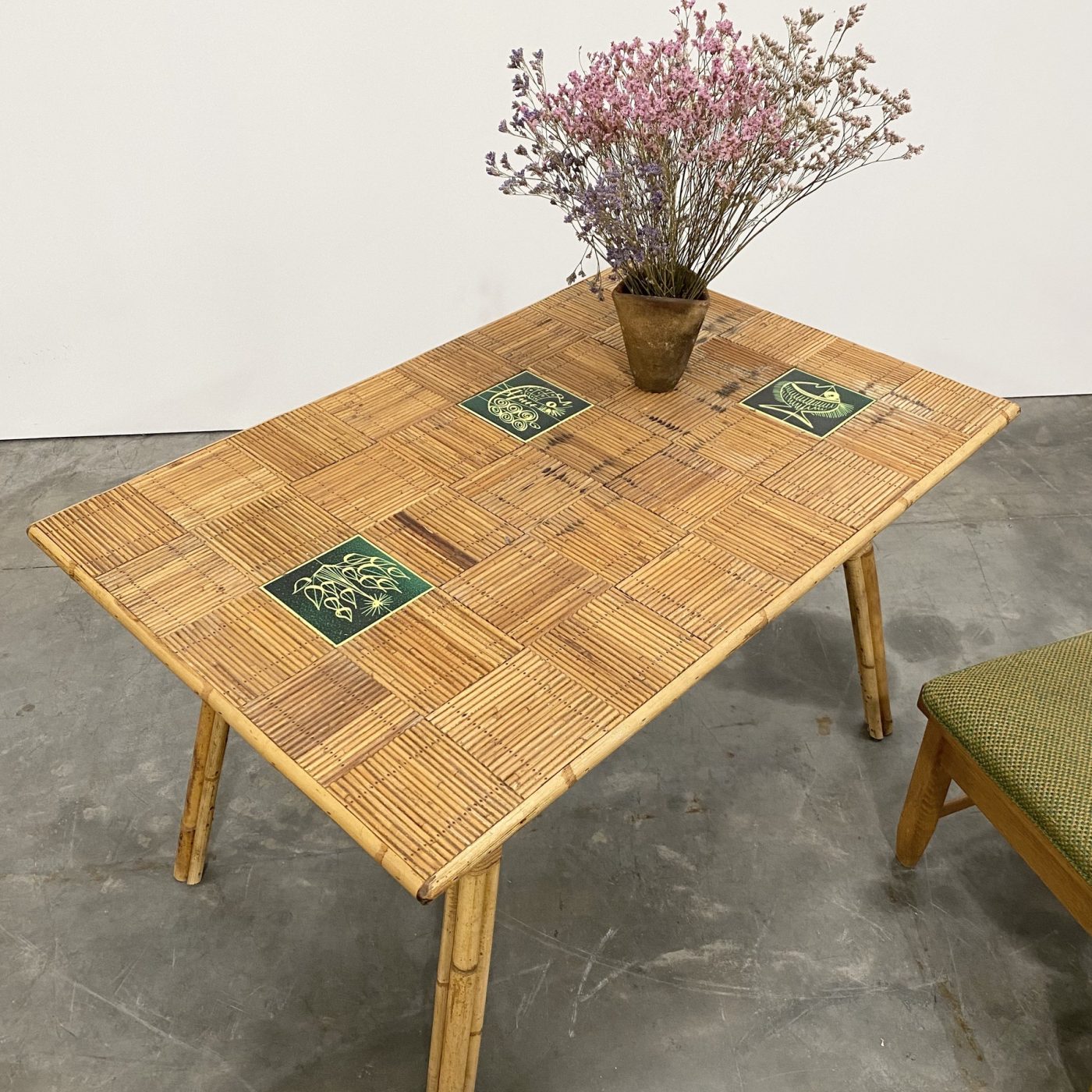 objet-vagabond-rattan-table0004