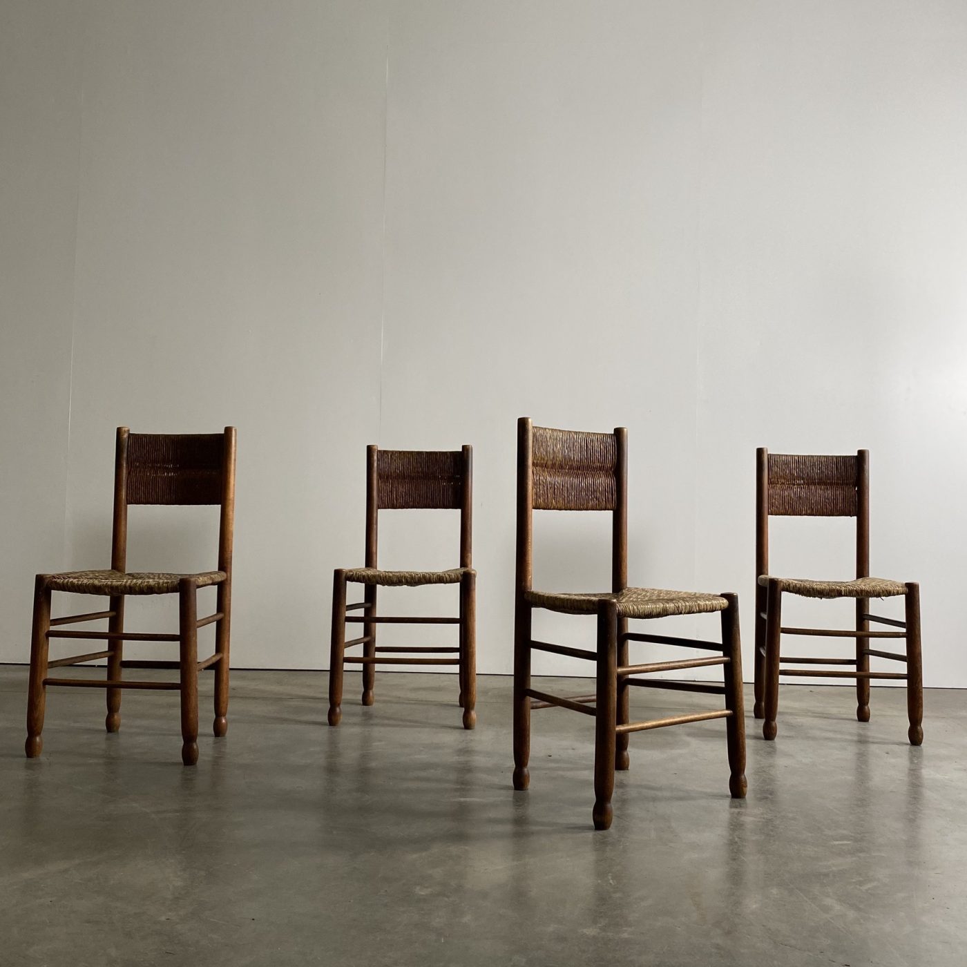 objet-vagabond-rustic-chairs0003