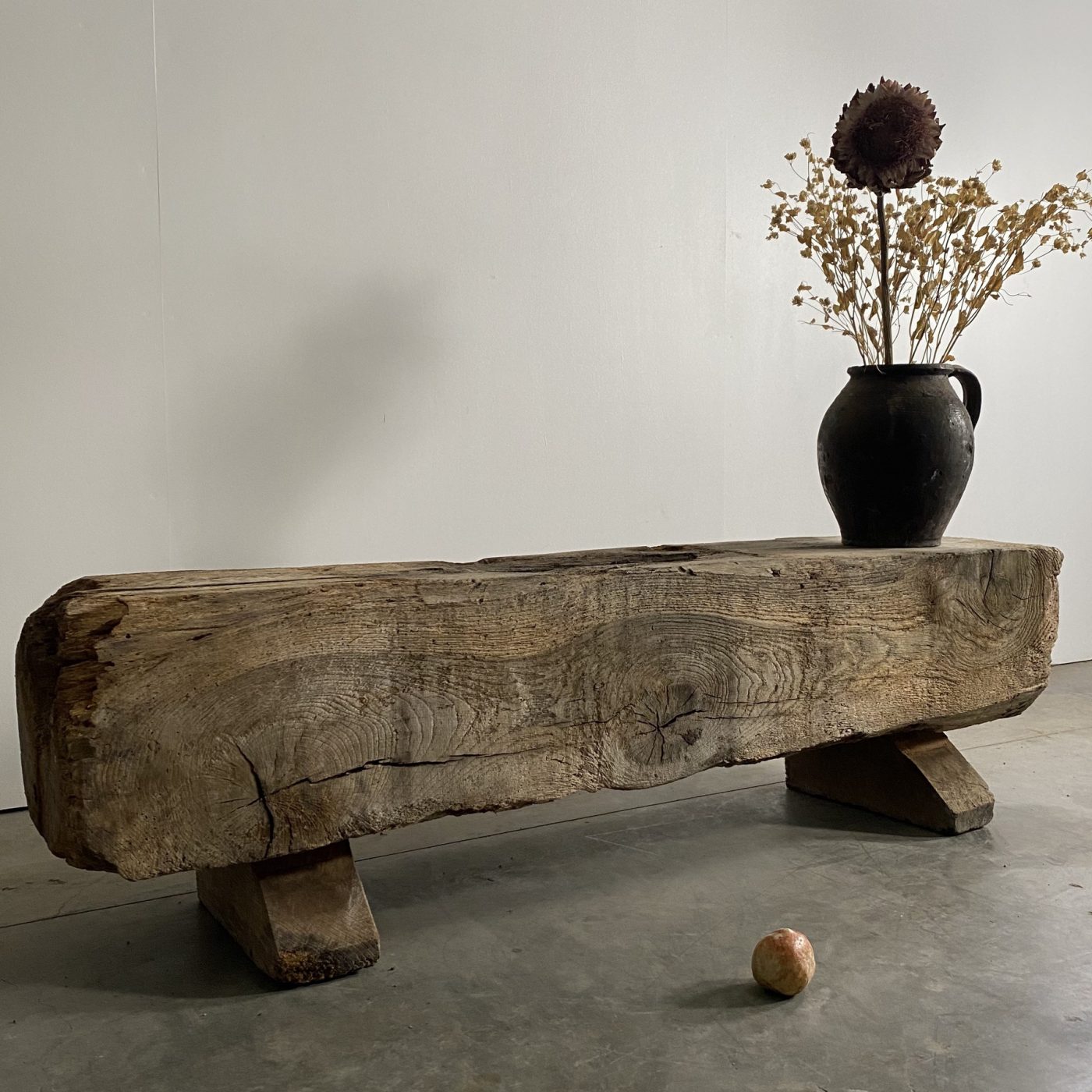 objet-vagabond-primitive-bench0000