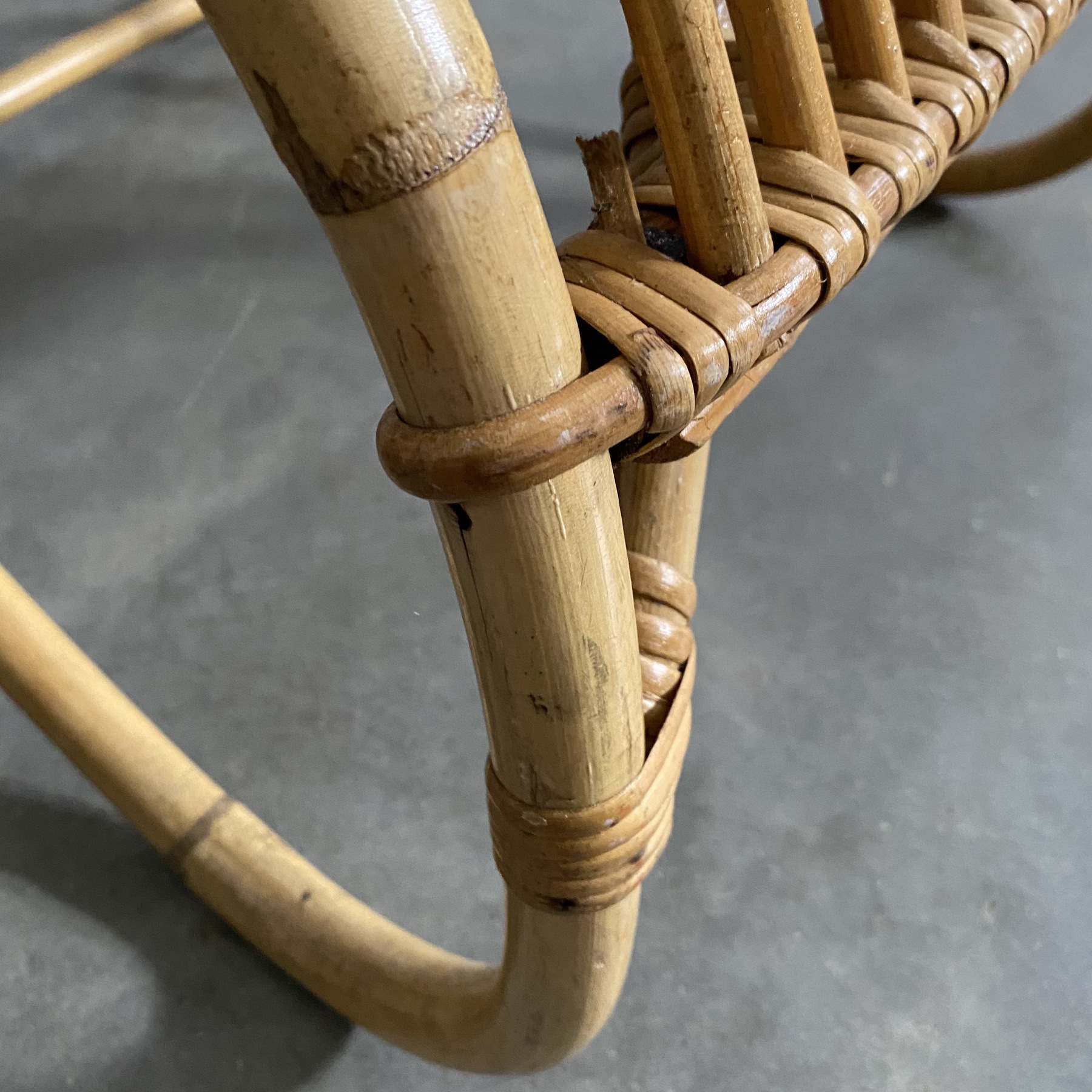 objet-vagabond-rattan-chairs0002