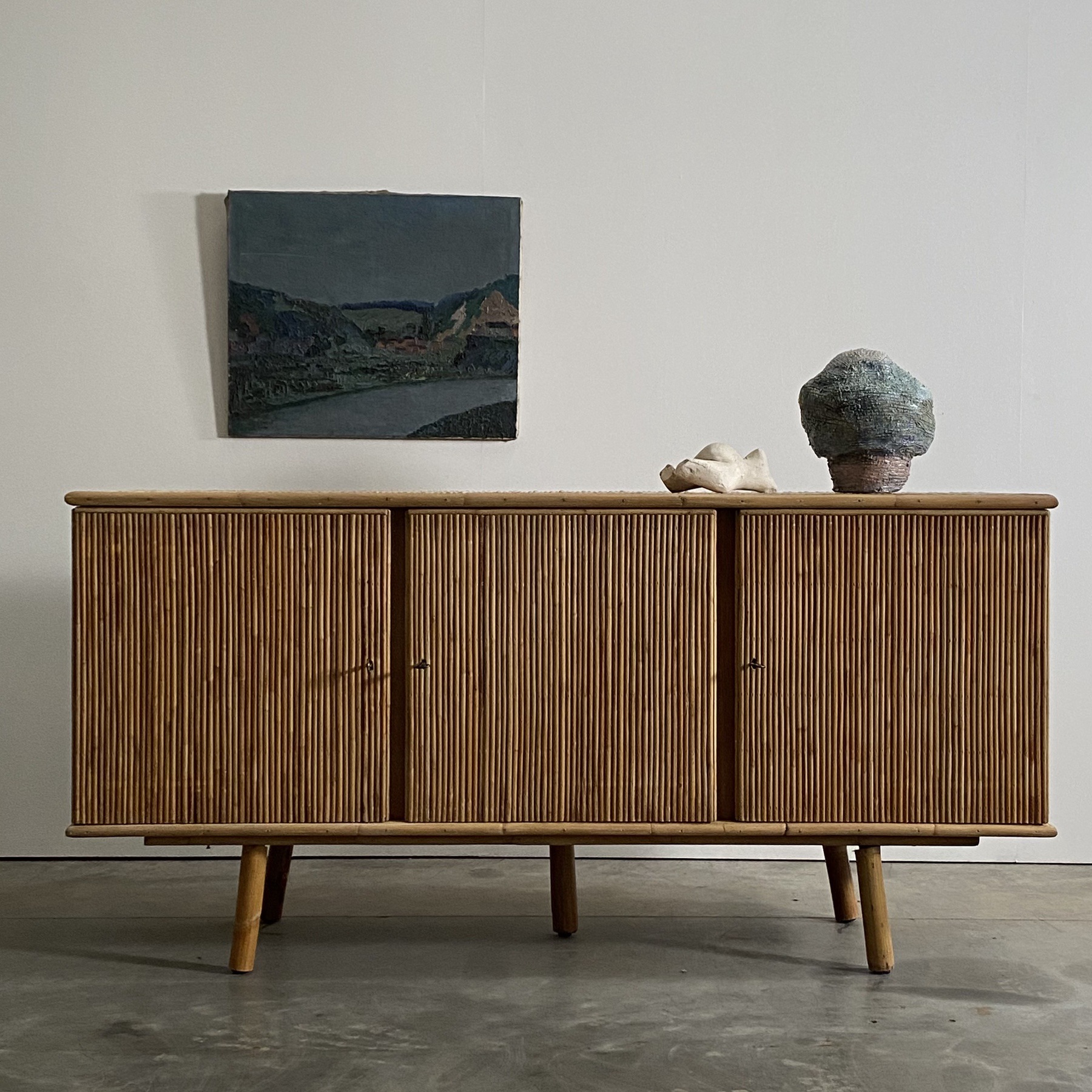 objet-vagabond-rattan-sideboard0002