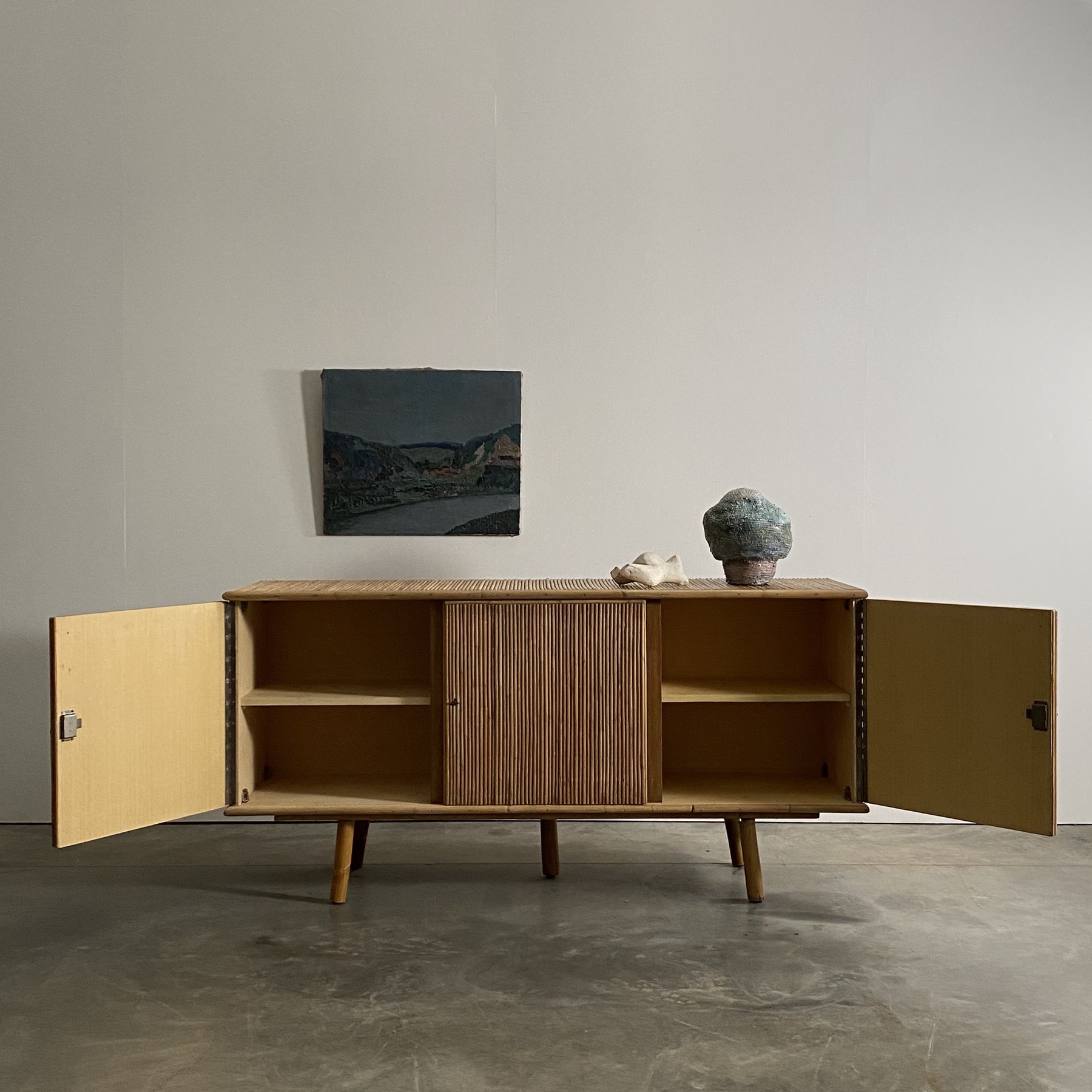 objet-vagabond-rattan-sideboard0003