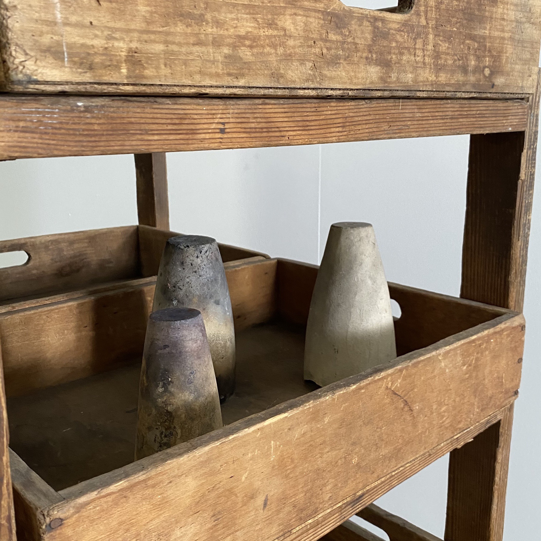 objet-vagabond-wooden-cart0007