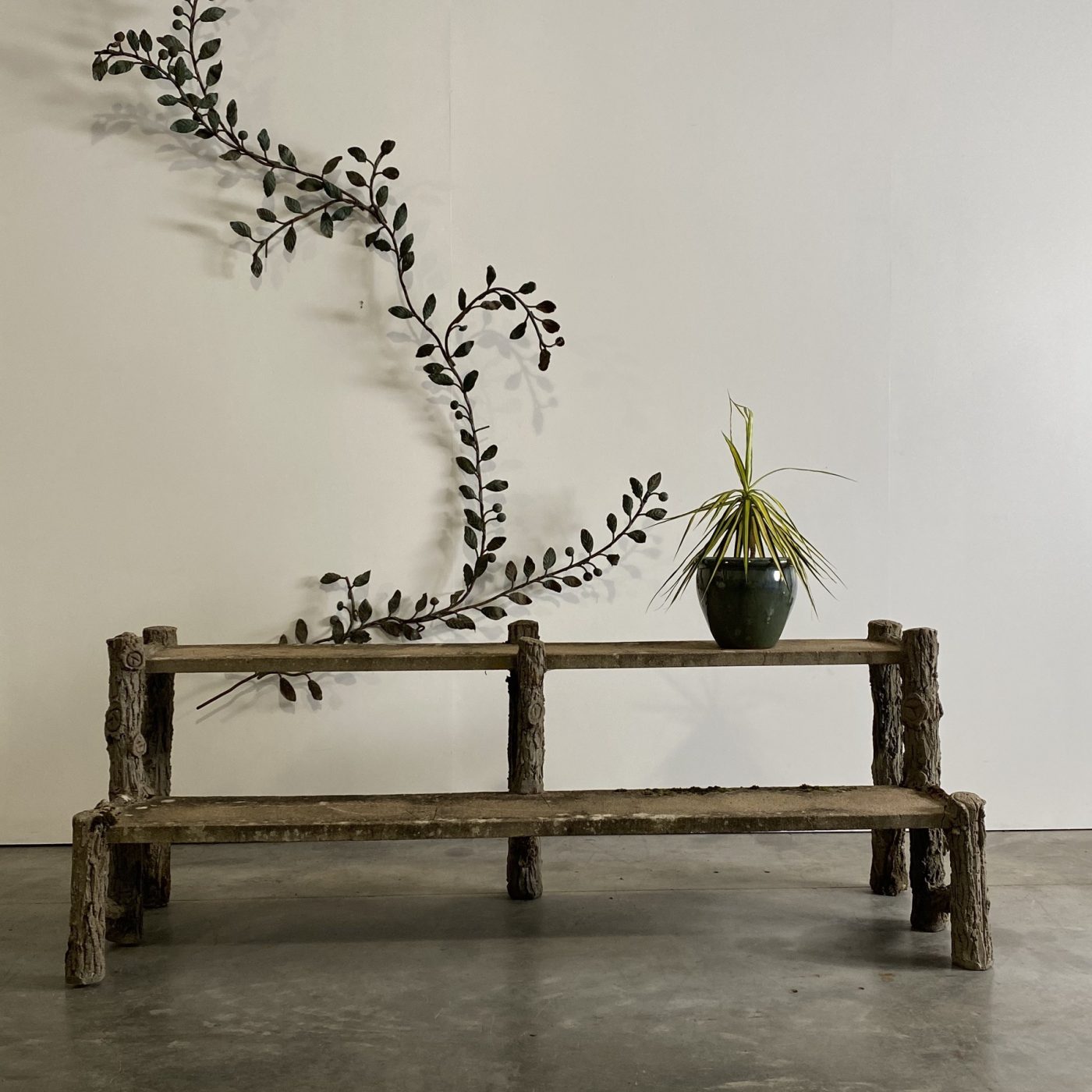 objet-vagabond-concrete-shelf0005