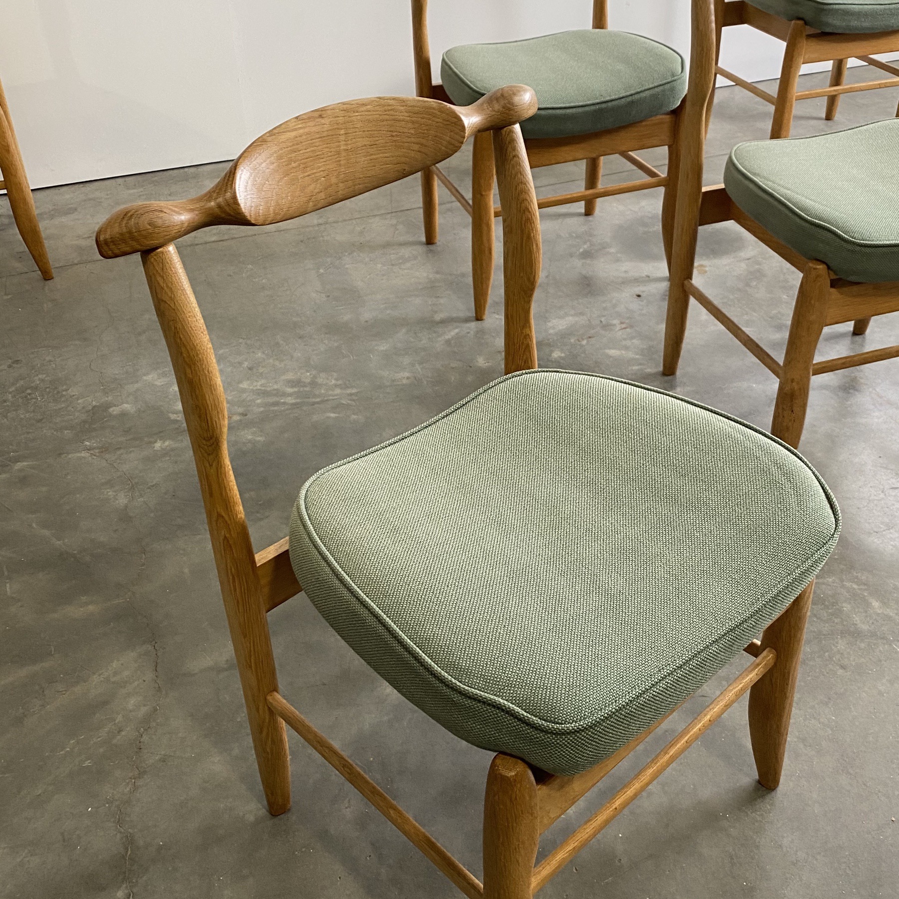 objet-vagabond-guillerme-chairs0002