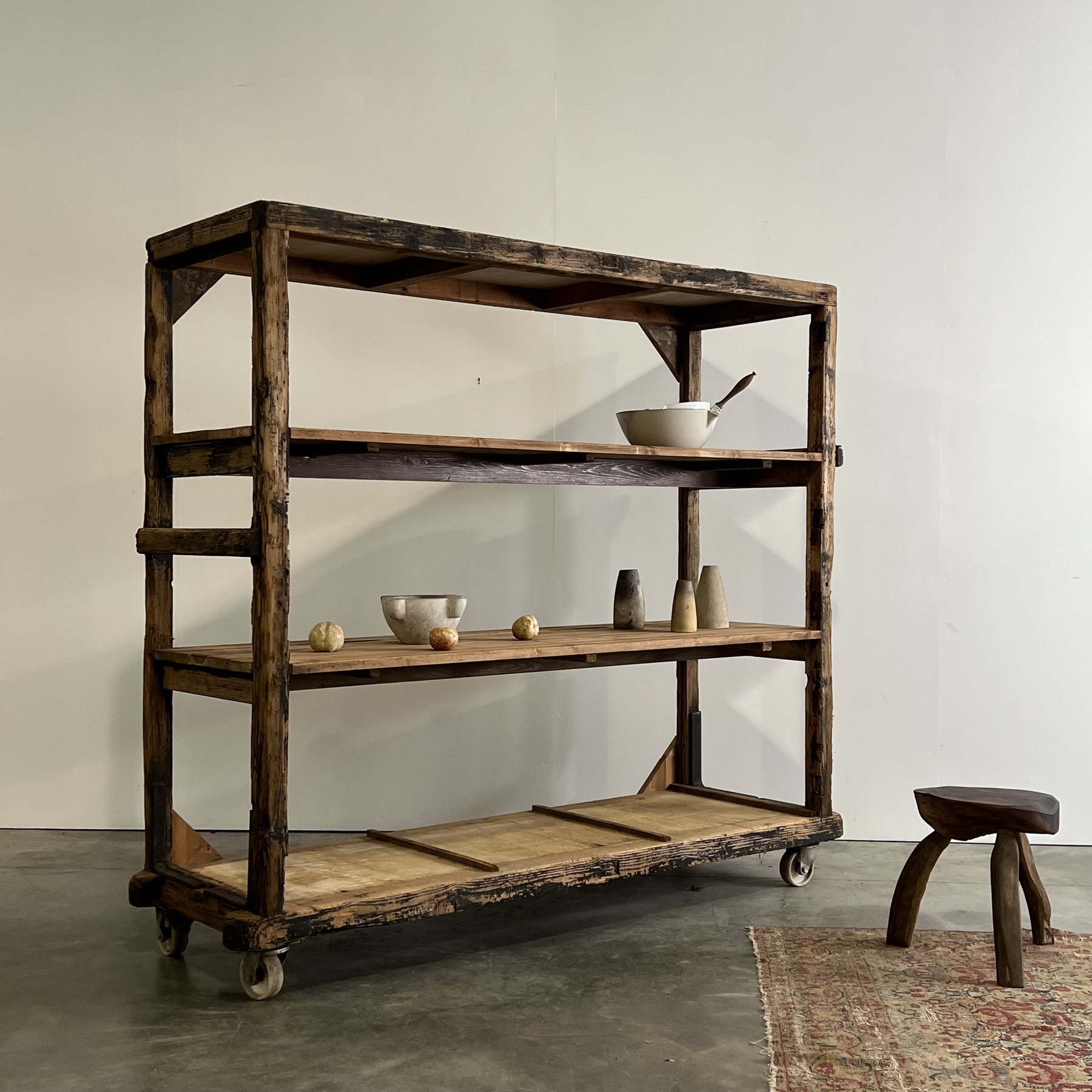 objet-vagabond-bakery-shelf0007
