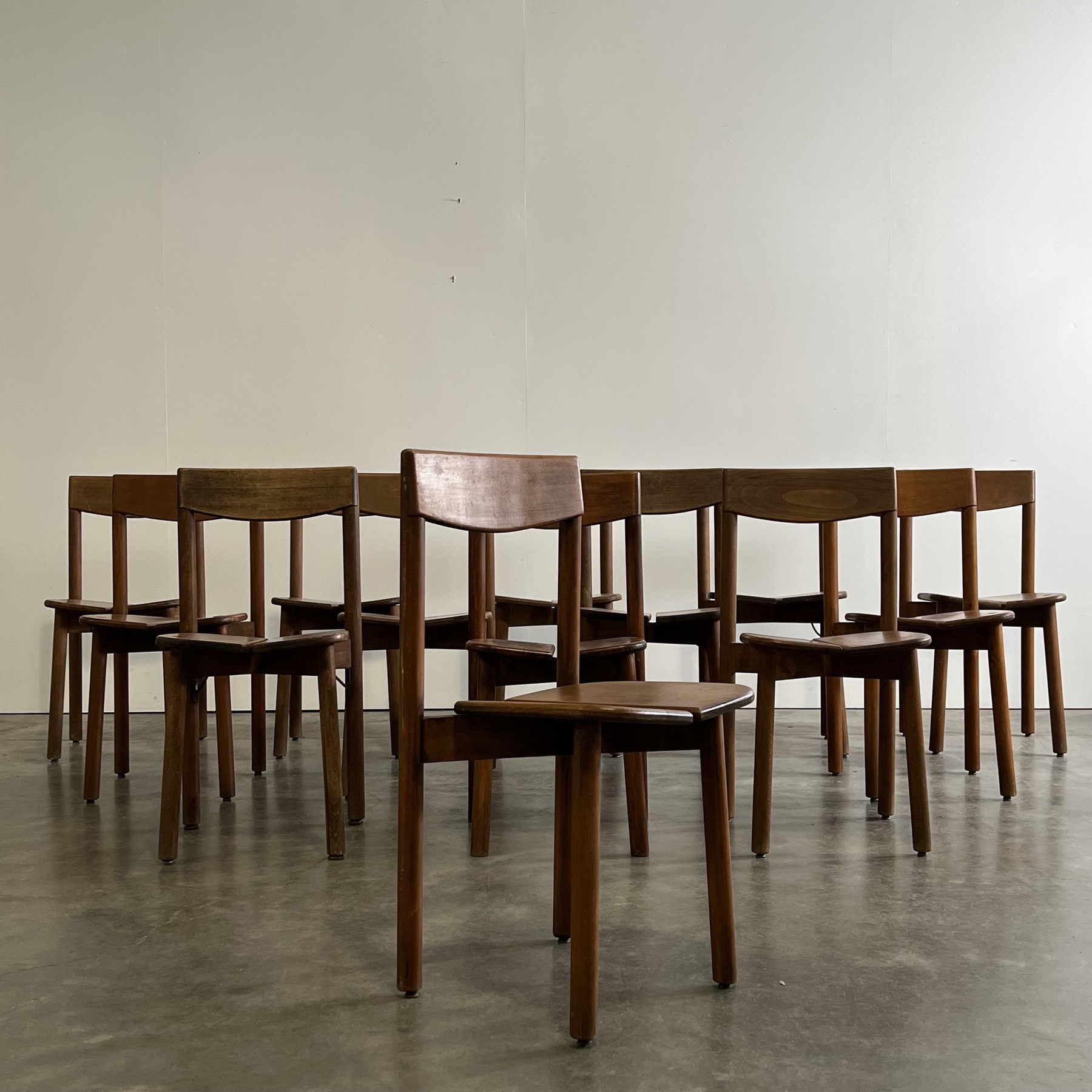 objet-vagabond-delaye-chairs0002