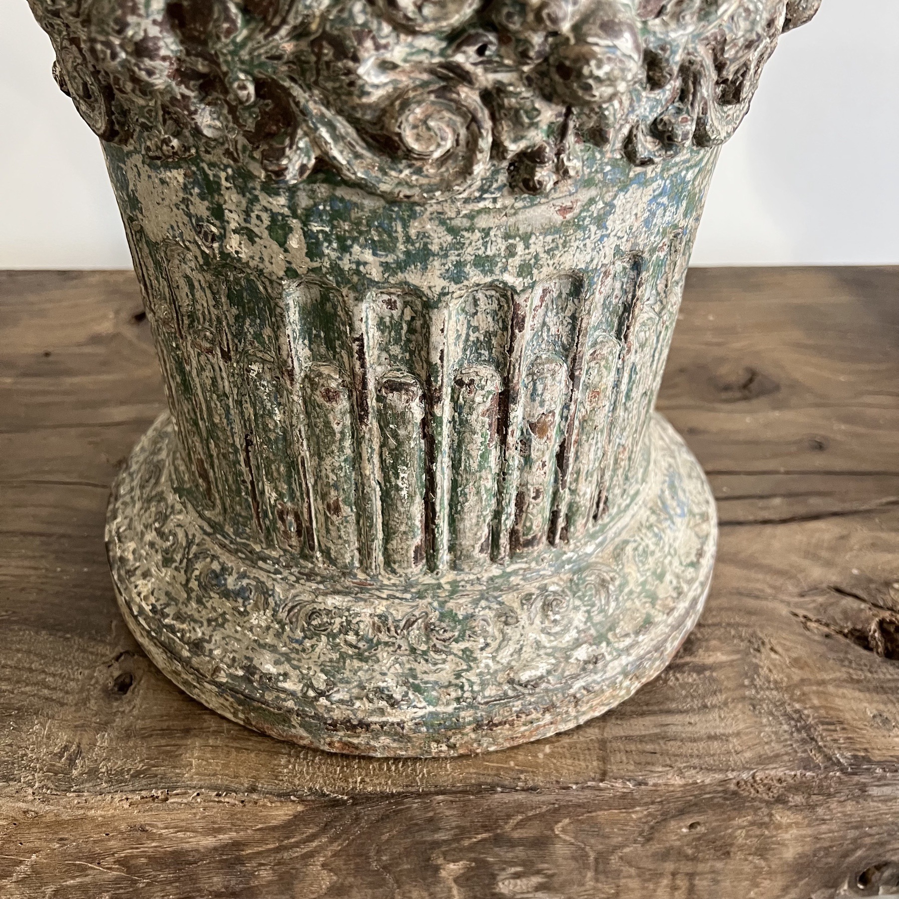 objet-vagabond-garden-urns0005