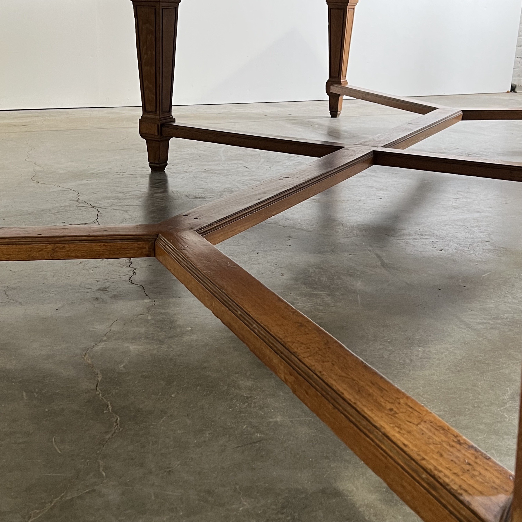 objet-vagabond-huge-table0003