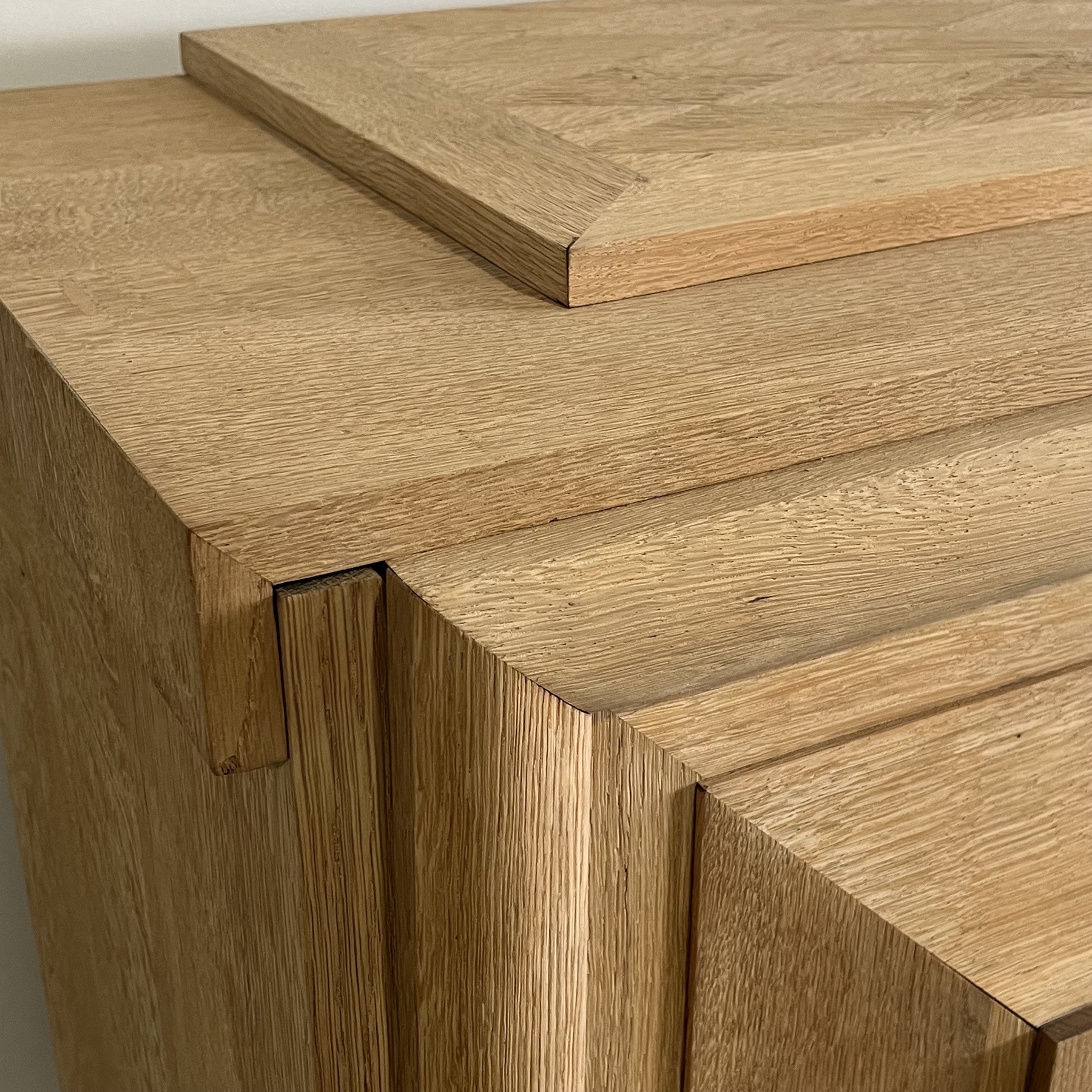 objet-vagabond-oak-sideboard0005